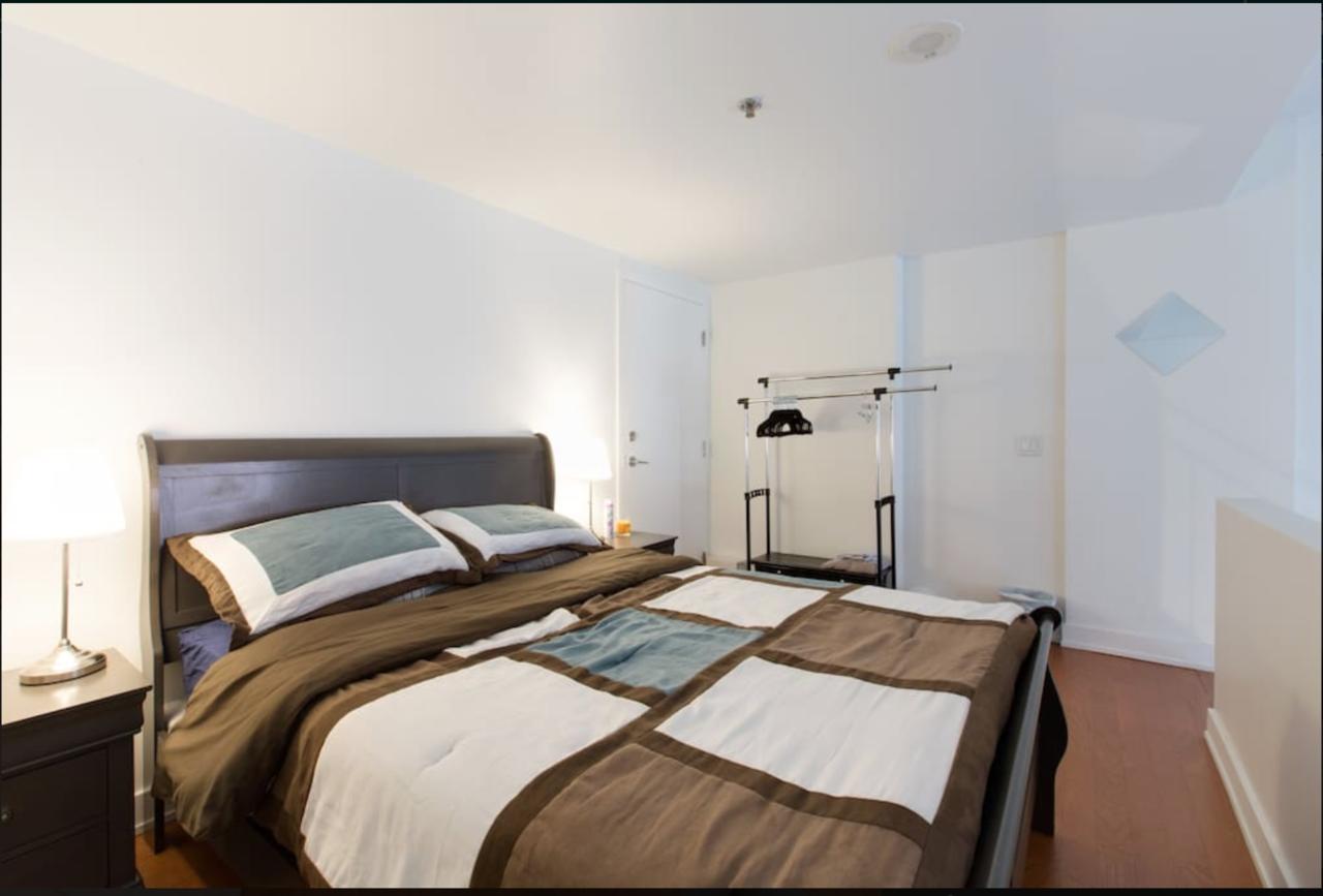 Apartment With Mezzanine By The Old Port *