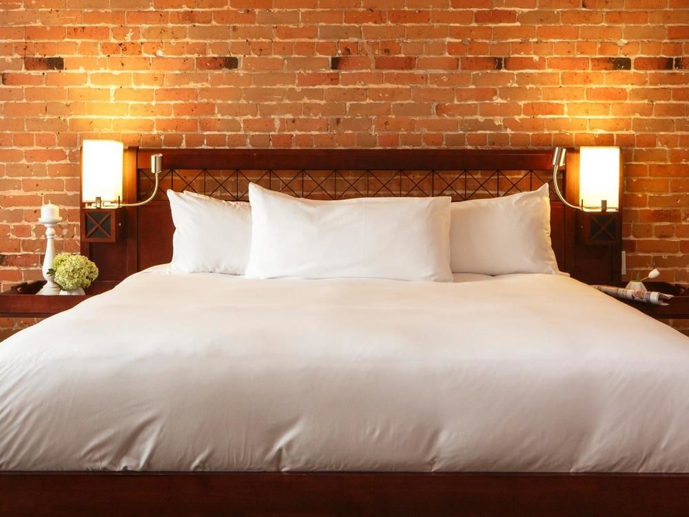 Nelligan 4* Montreal