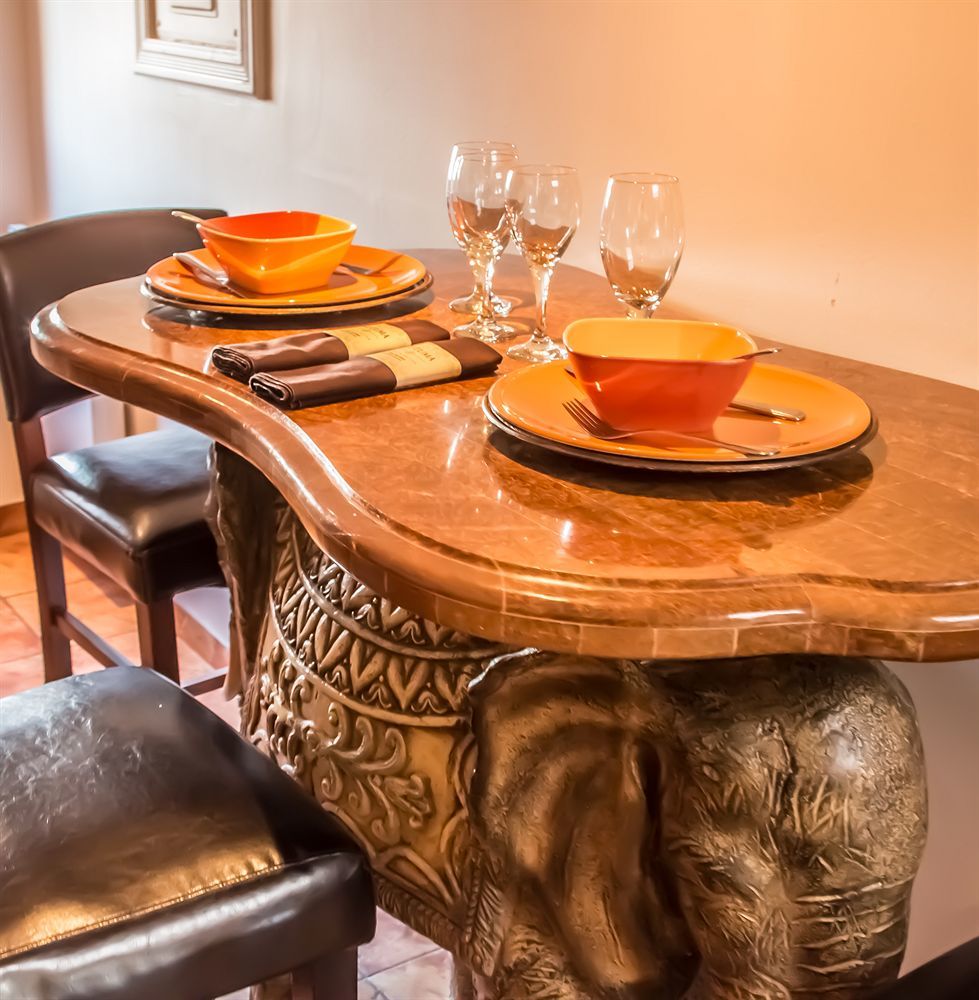 Kutuma Hotel 4*