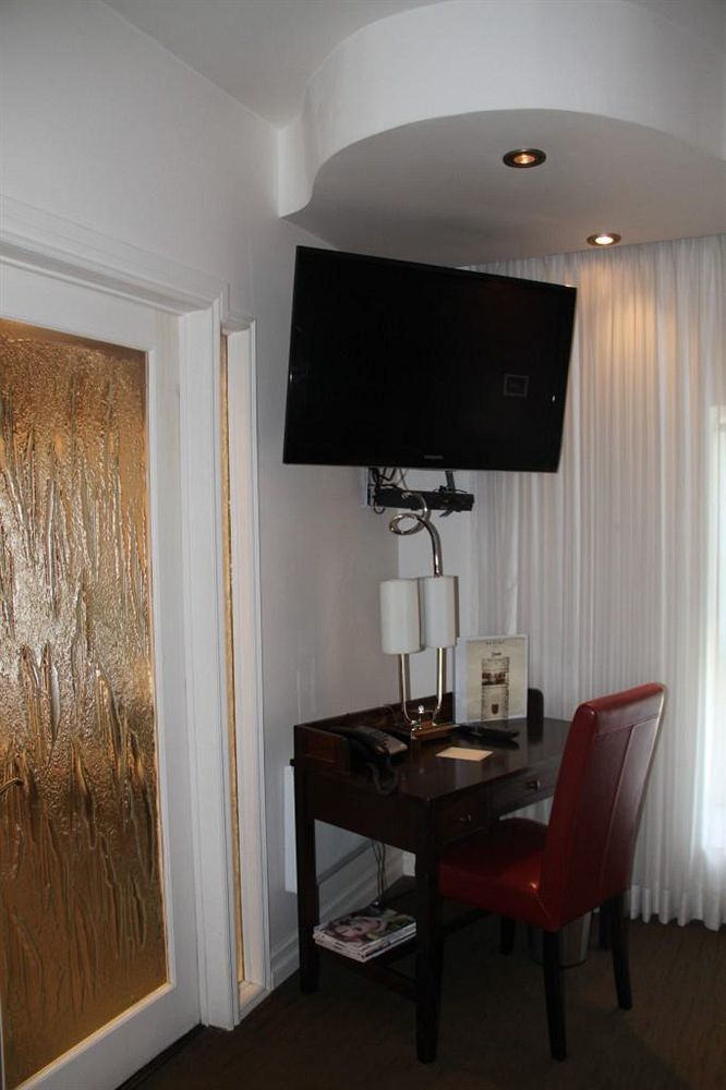 Hotel Kutuma 4*