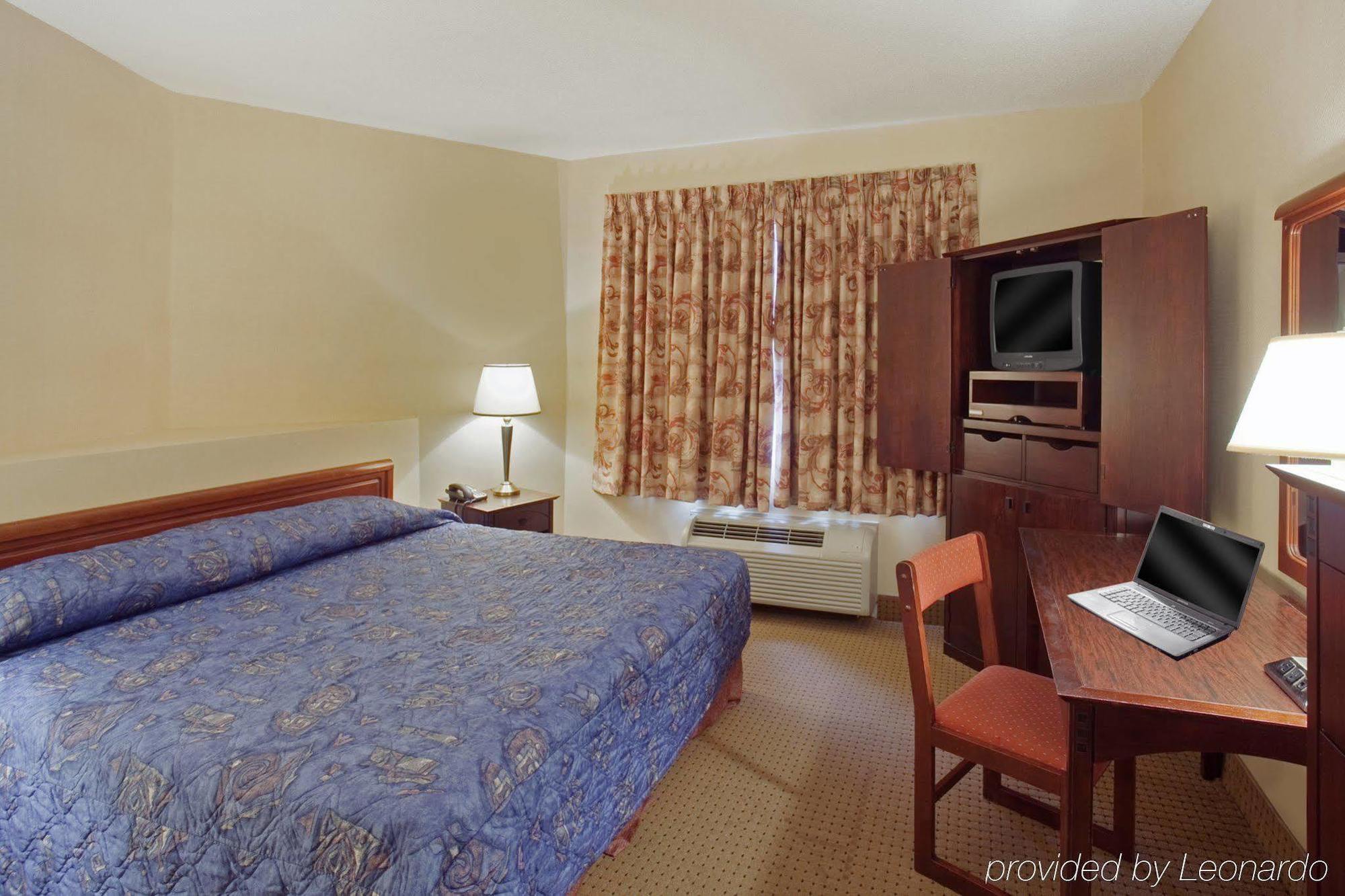 Hotel Des Arts 2*