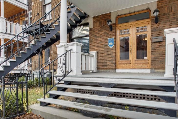 Bed & Breakfast Le 9 Et Demi Montreal