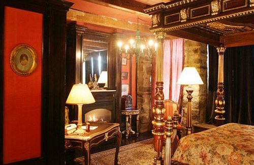 Pierre Du Calvet 4* Montreal