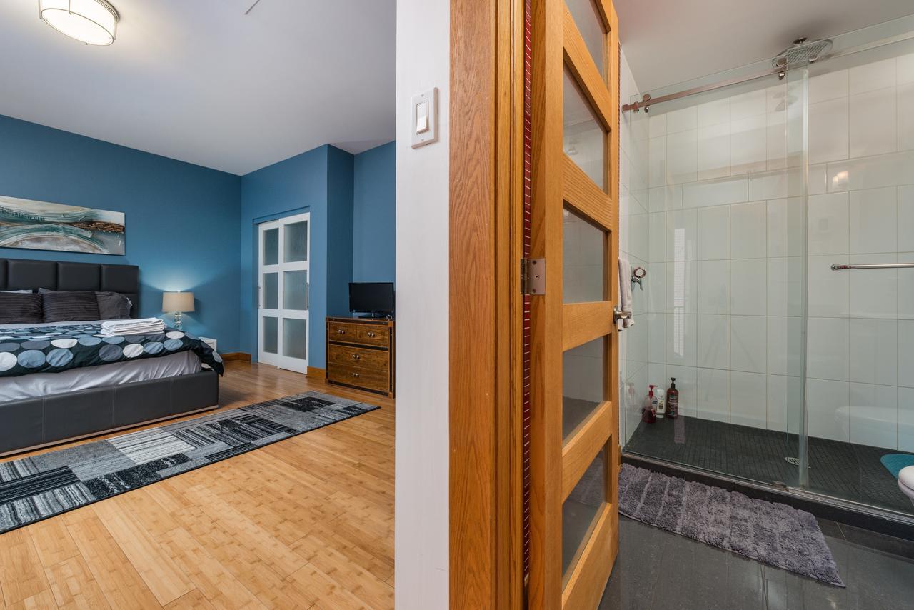 Amazing 3br On Le Plateau Mont-royal Apartment Montreal