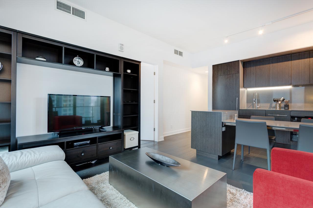 Bell Centre By Hometrotting Apartment Montreal