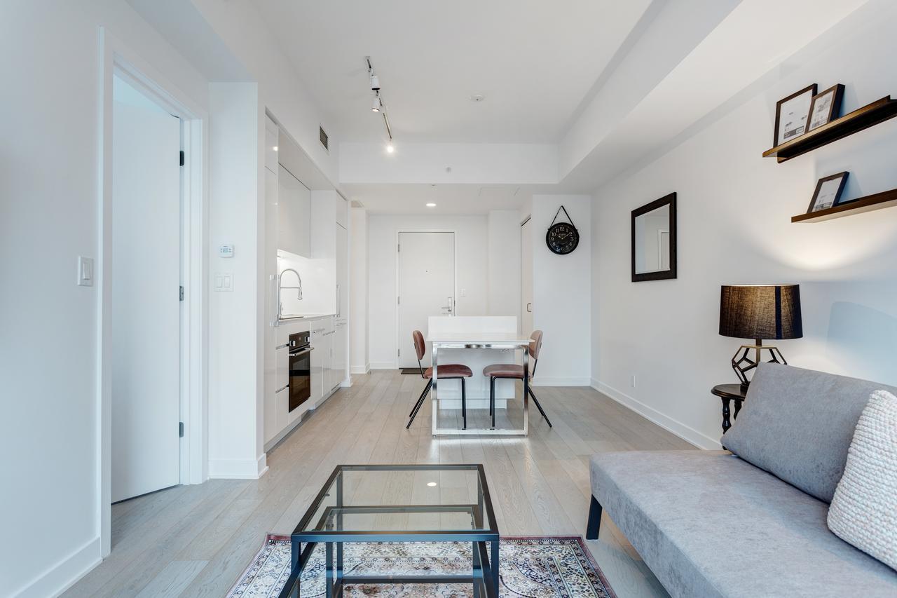Bell Centre By Hometrotting Apartment Montreal