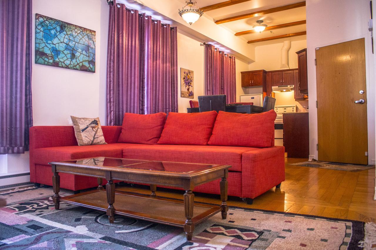 Rasco Water View In Old Apartment *