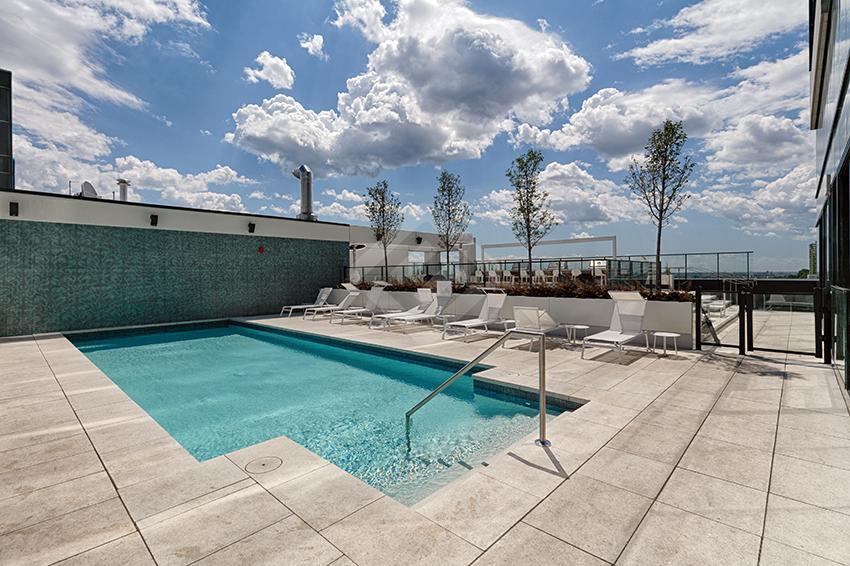 Likeahotel - Le Centre Bell Montreal