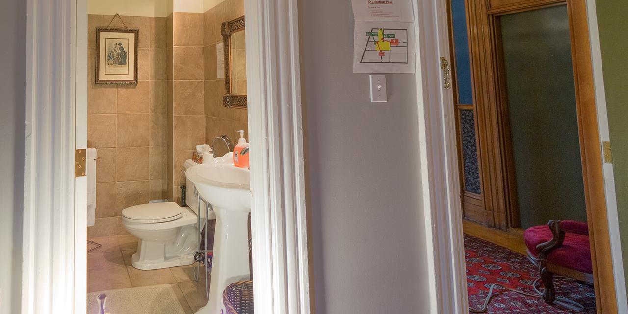 Heritage Victorien Bed & Breakfast *