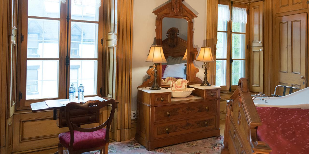 Bed & Breakfast Heritage Victorien Montreal
