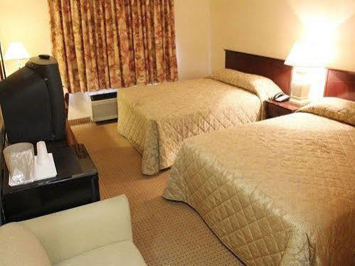 Hotel Des Arts 2*