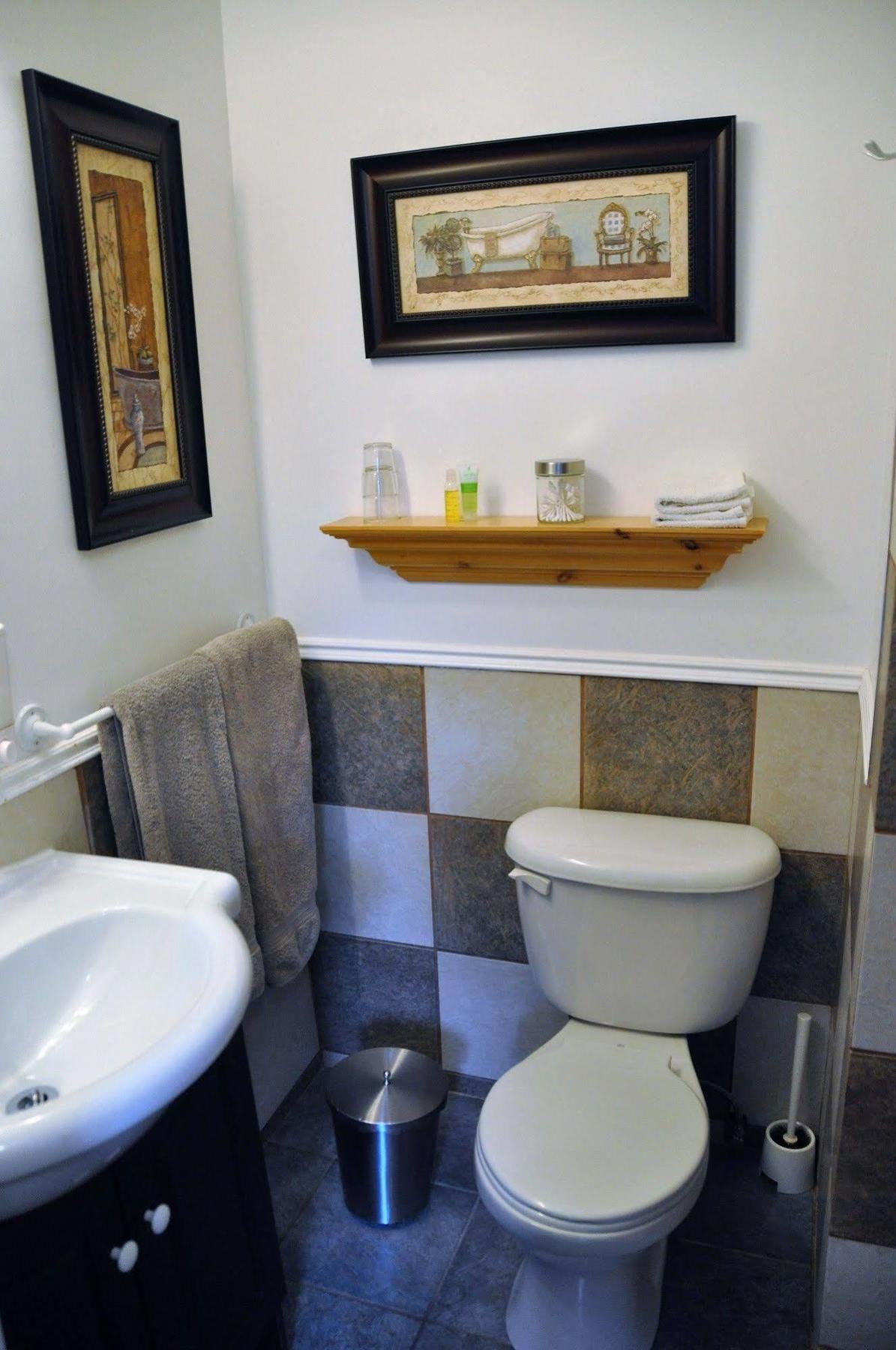 Du Village Bbv Bed & Breakfast