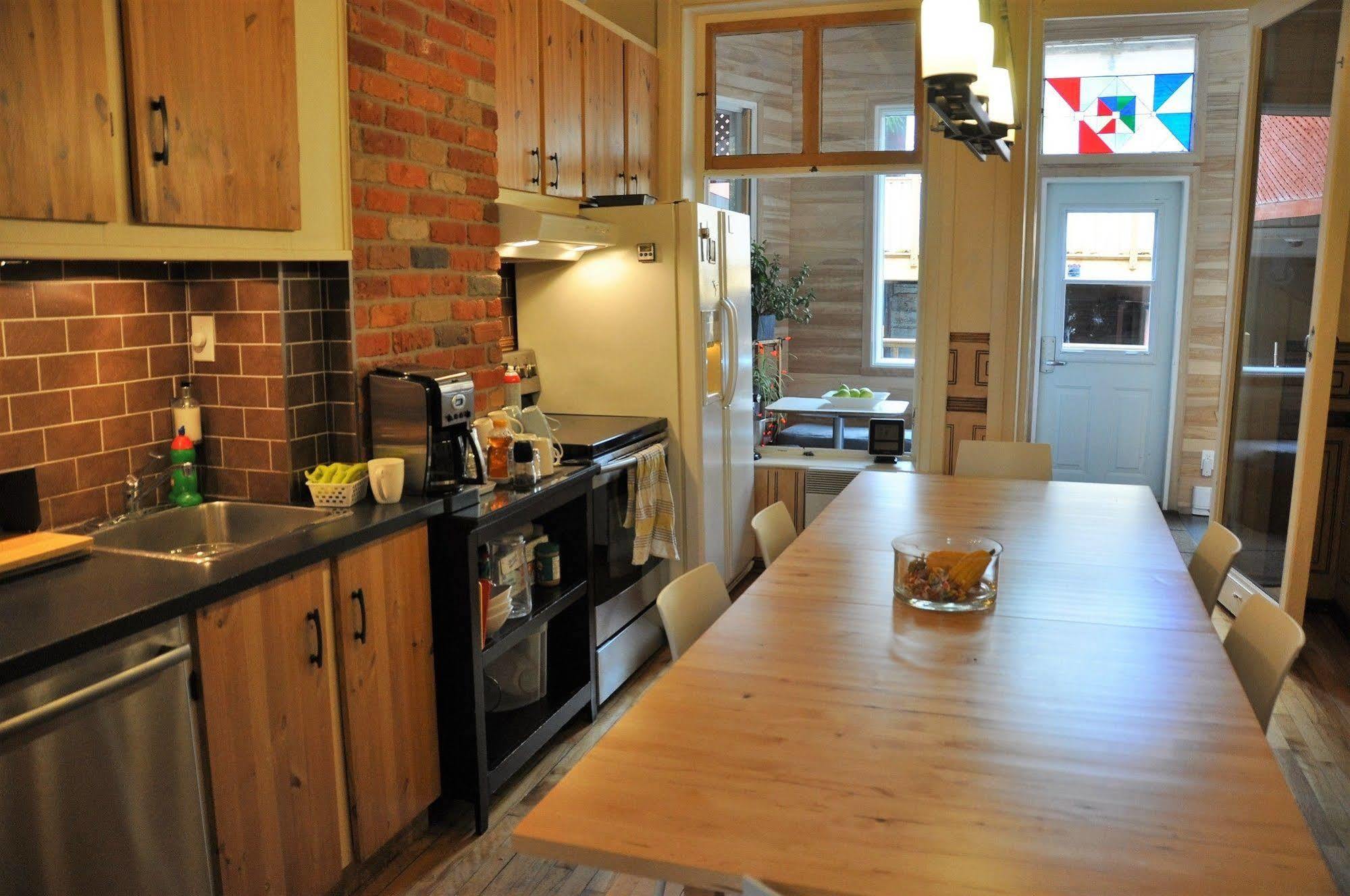 Du Village Bbv Bed & Breakfast
