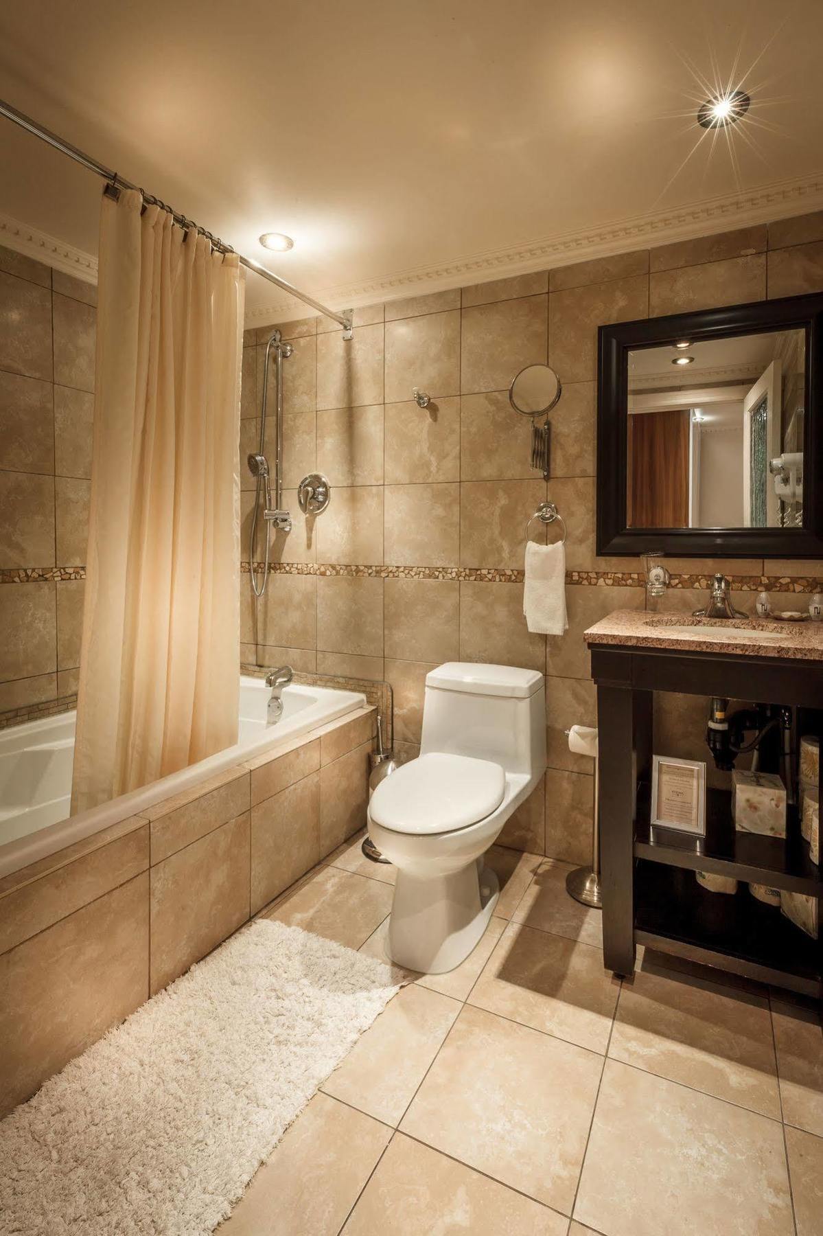 Hotel Kutuma Montreal