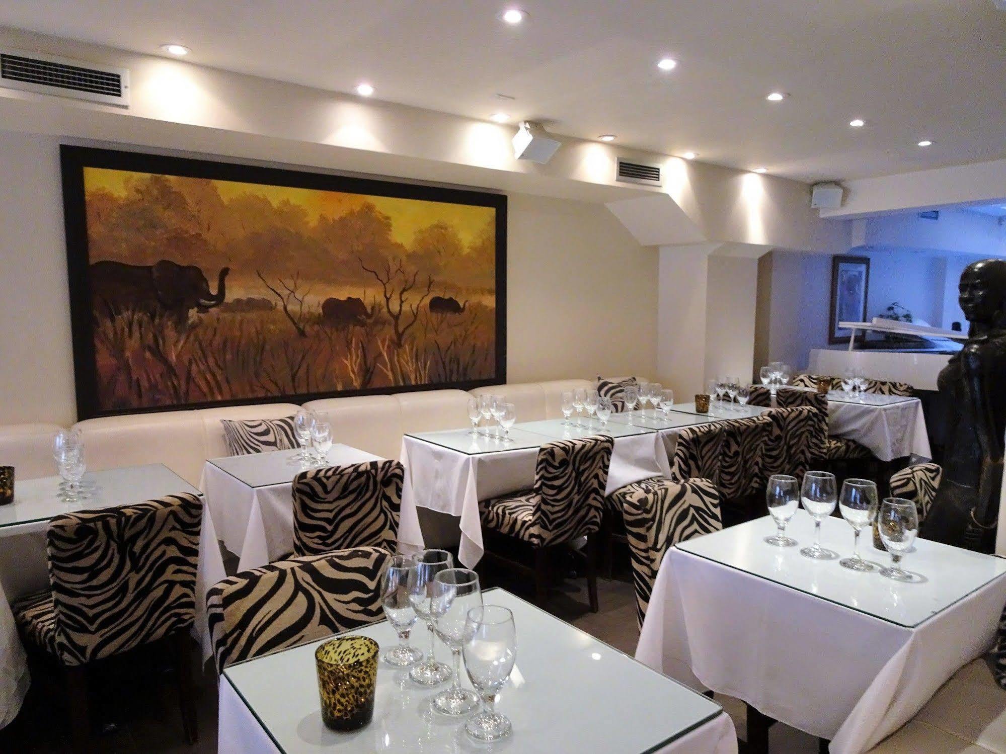 Kutuma Hotel Montreal