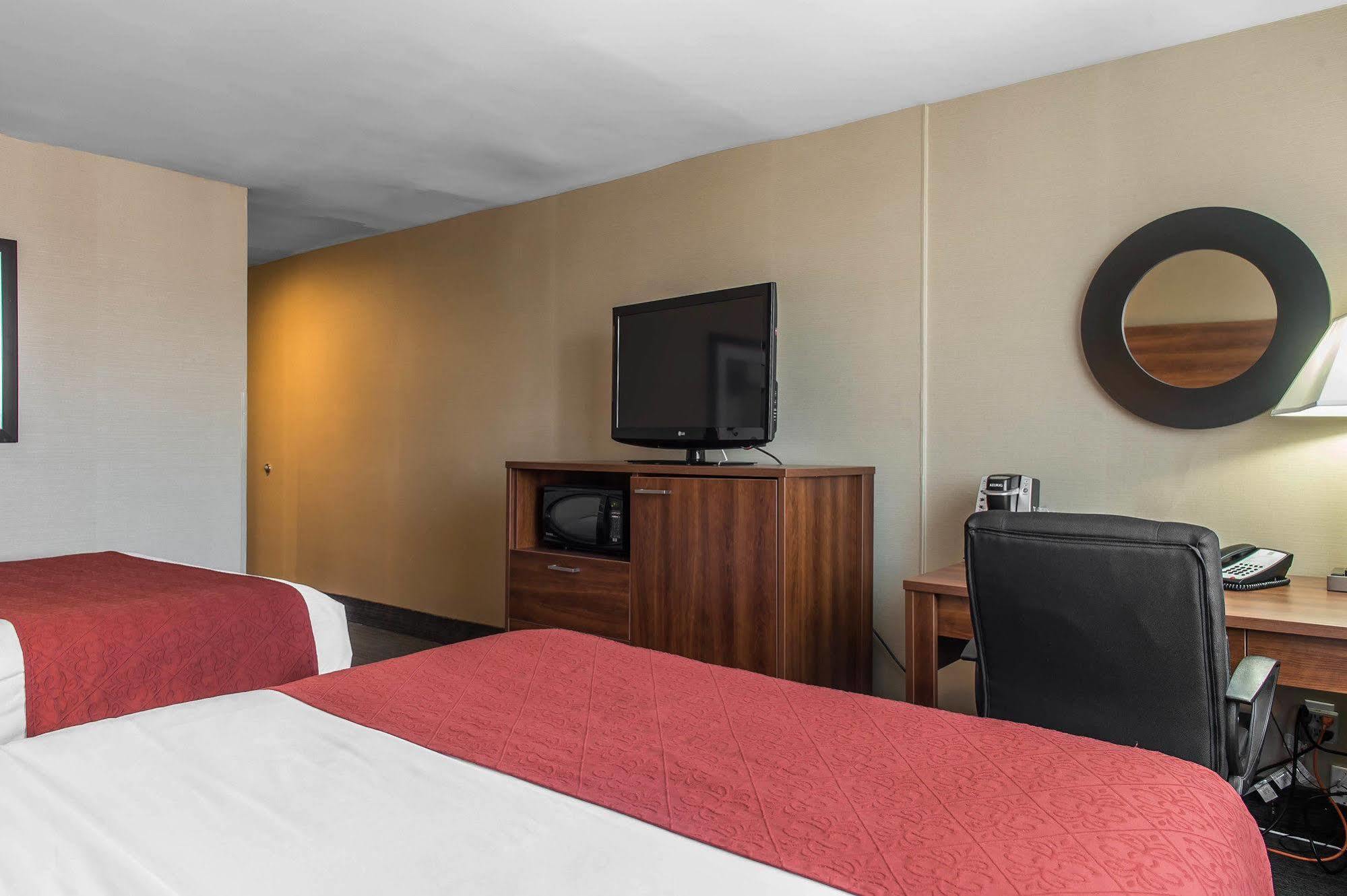 Hotel Ramada Plaza By Wyndham
