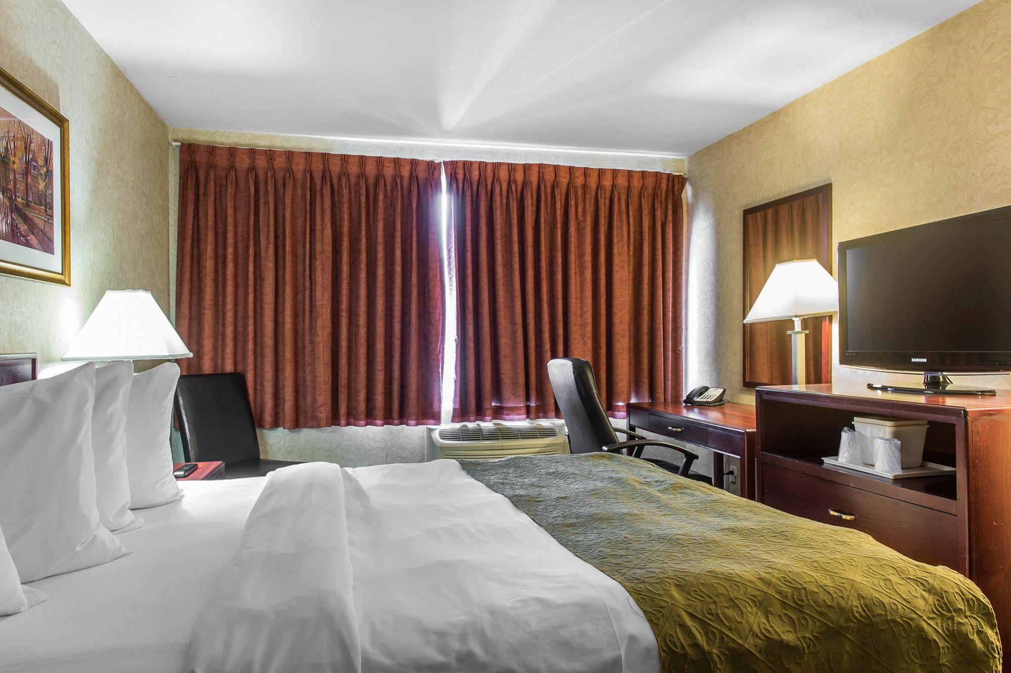Ramada Plaza By Wyndham Montreal