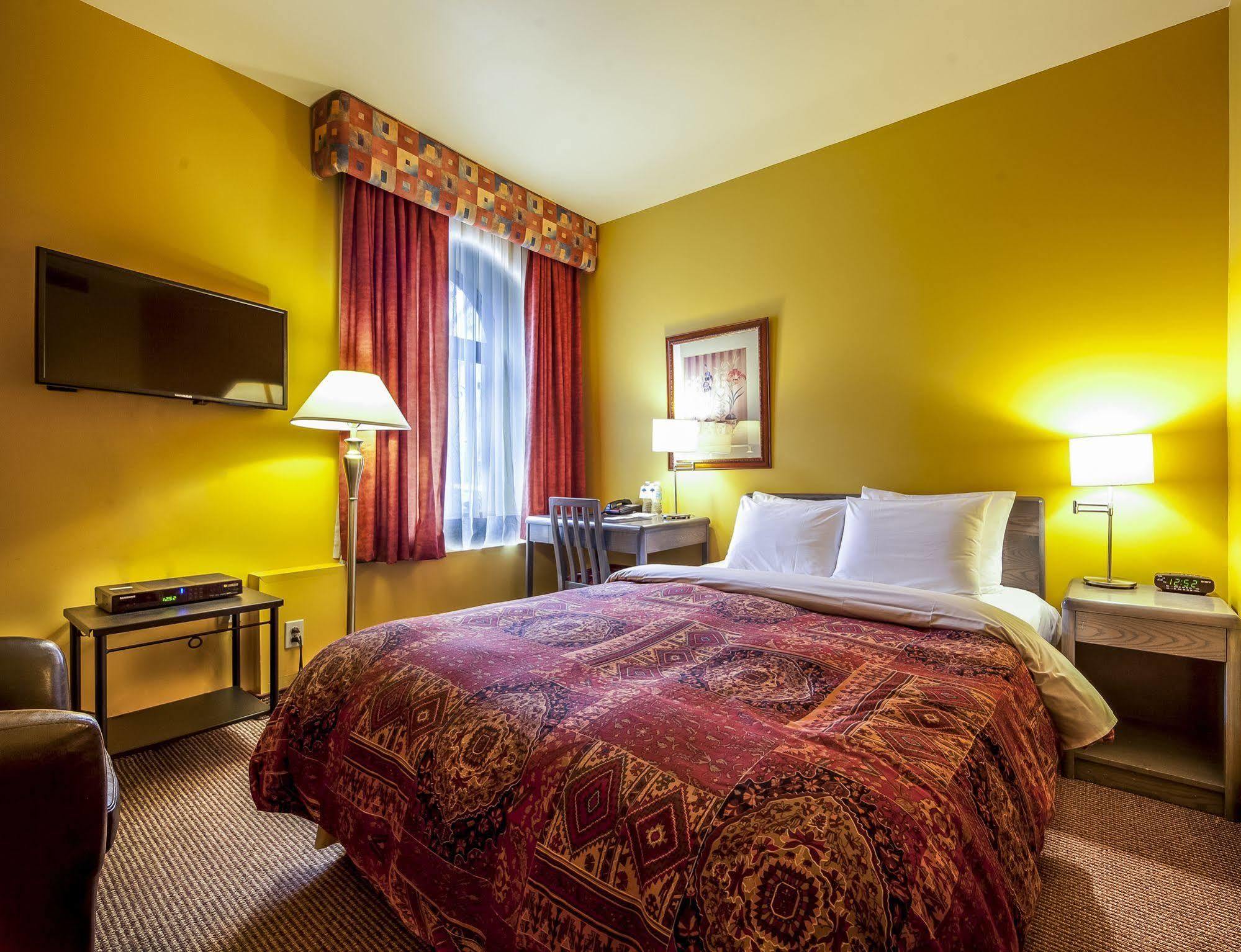 De La Fontaine Inn 3*