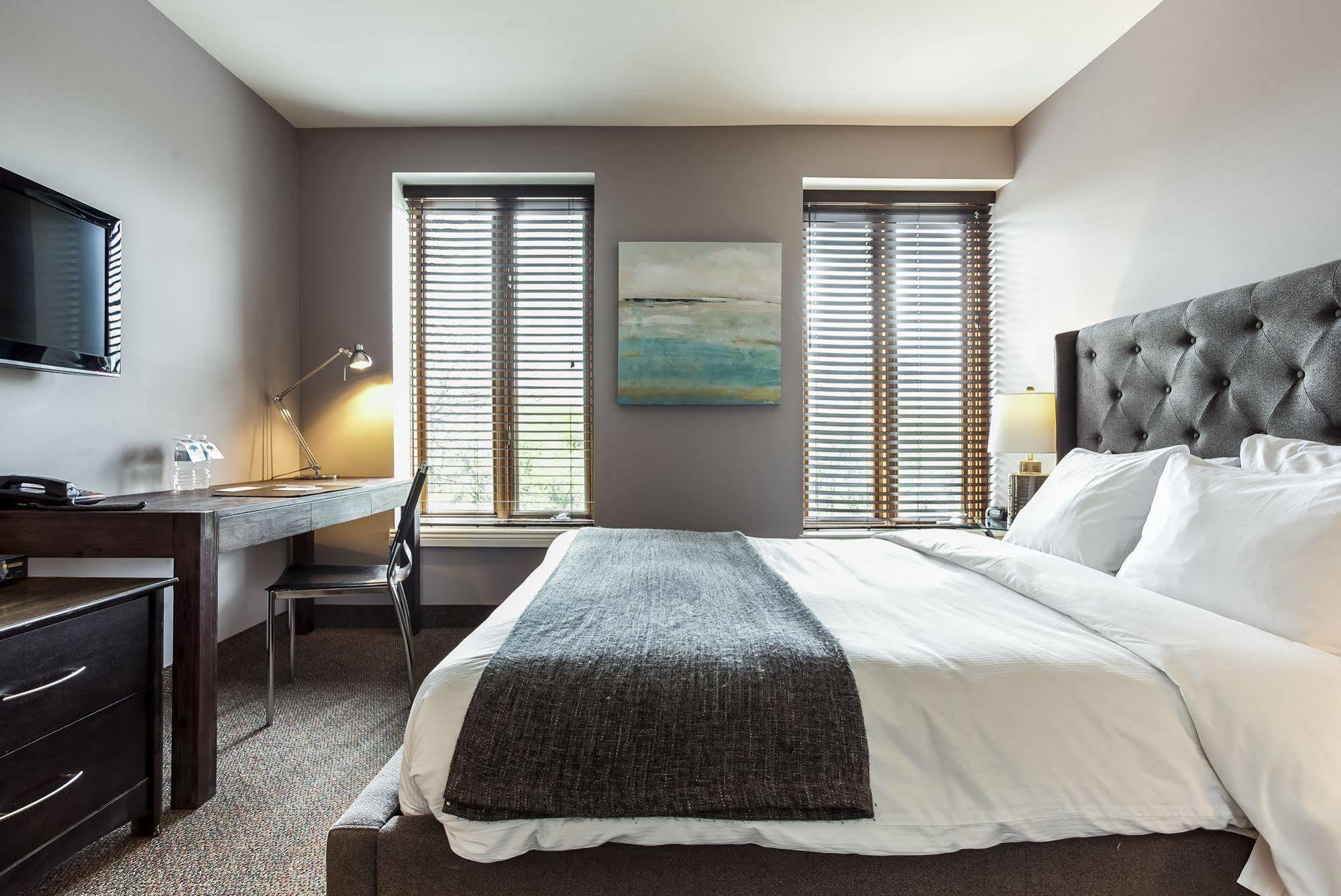 De La Fontaine 3* Montreal