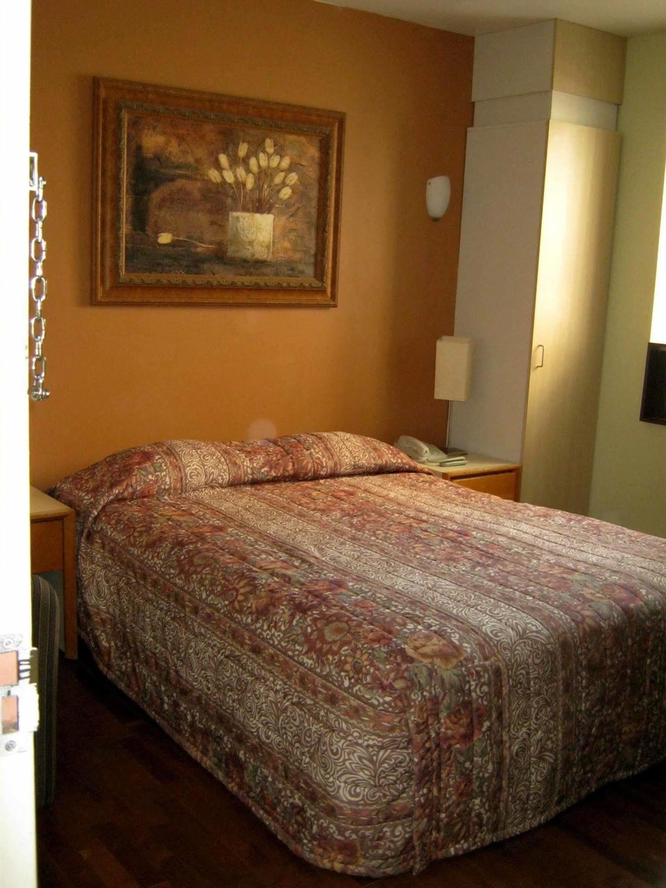 Saint-andre Hotel 2*