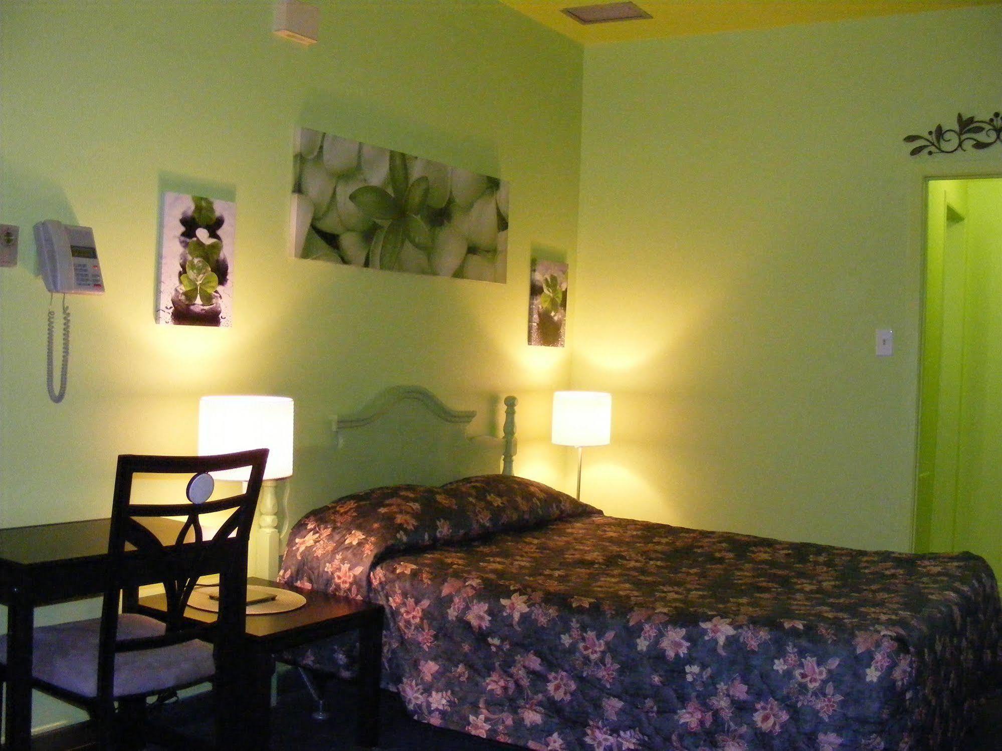 Casa Bella Montreal