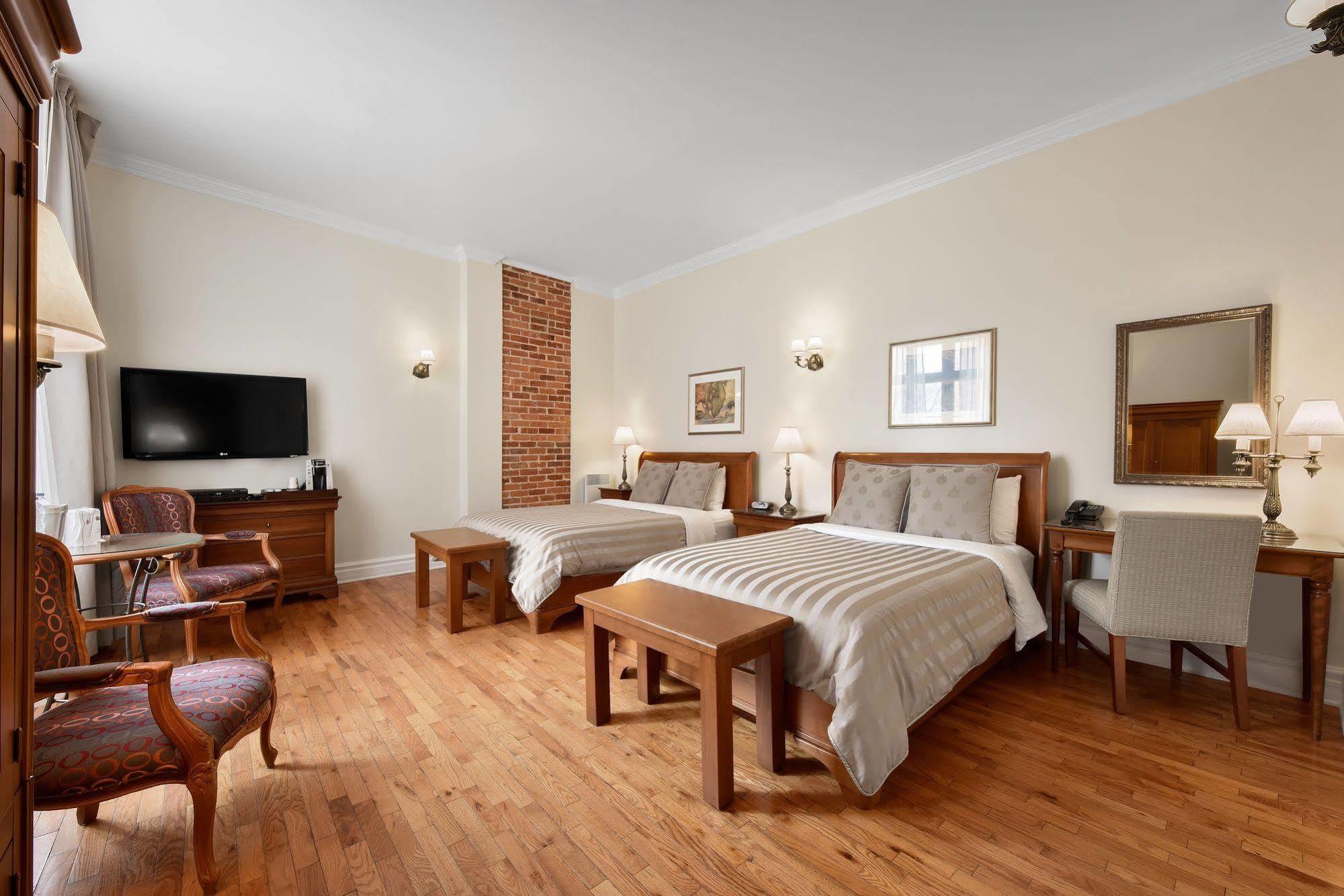 Bonaparte Hotel
