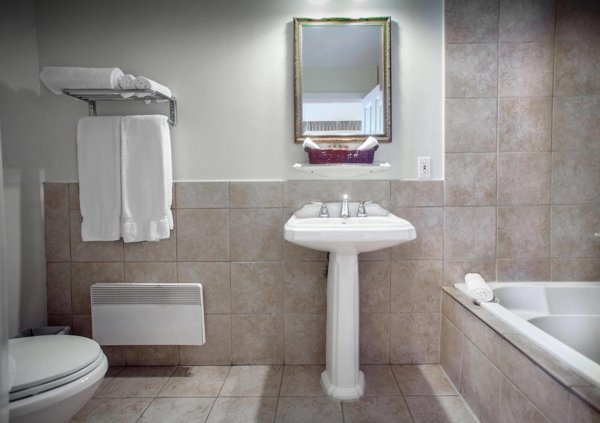 Bonaparte Hotel 4*