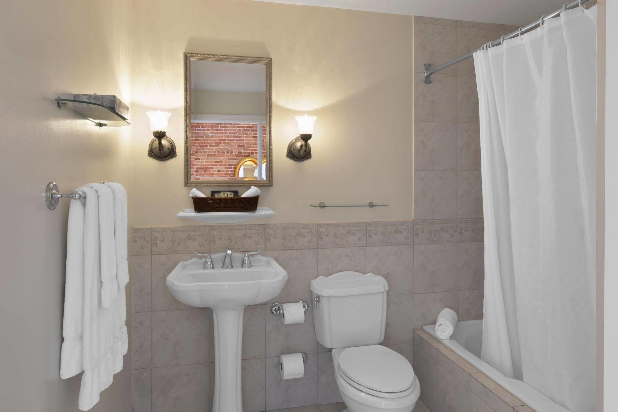 Hotel Bonaparte 4*