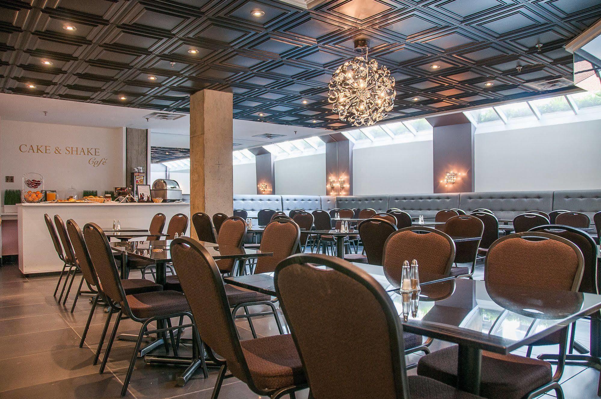 Empire Hotel