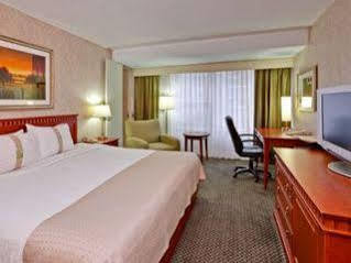 Midtown Hotel Montreal
