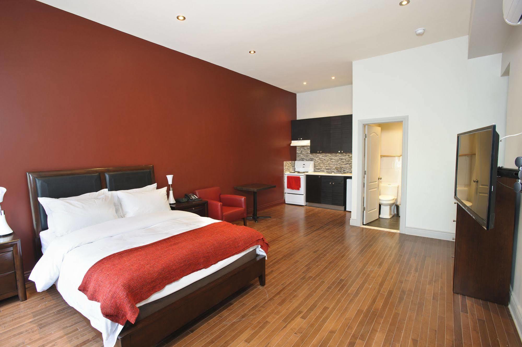 Inn & Carre Saint-louis Montreal
