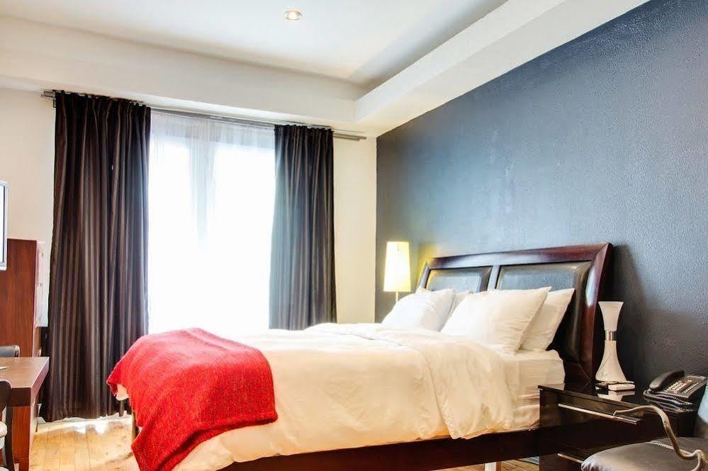 & Carre Saint-louis Inn 3*