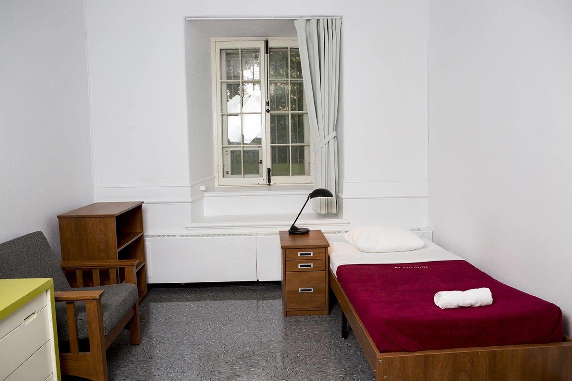The Grey Nuns By Concordia 3* Montreal