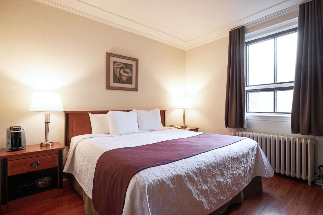 St-denis Hotel Montreal