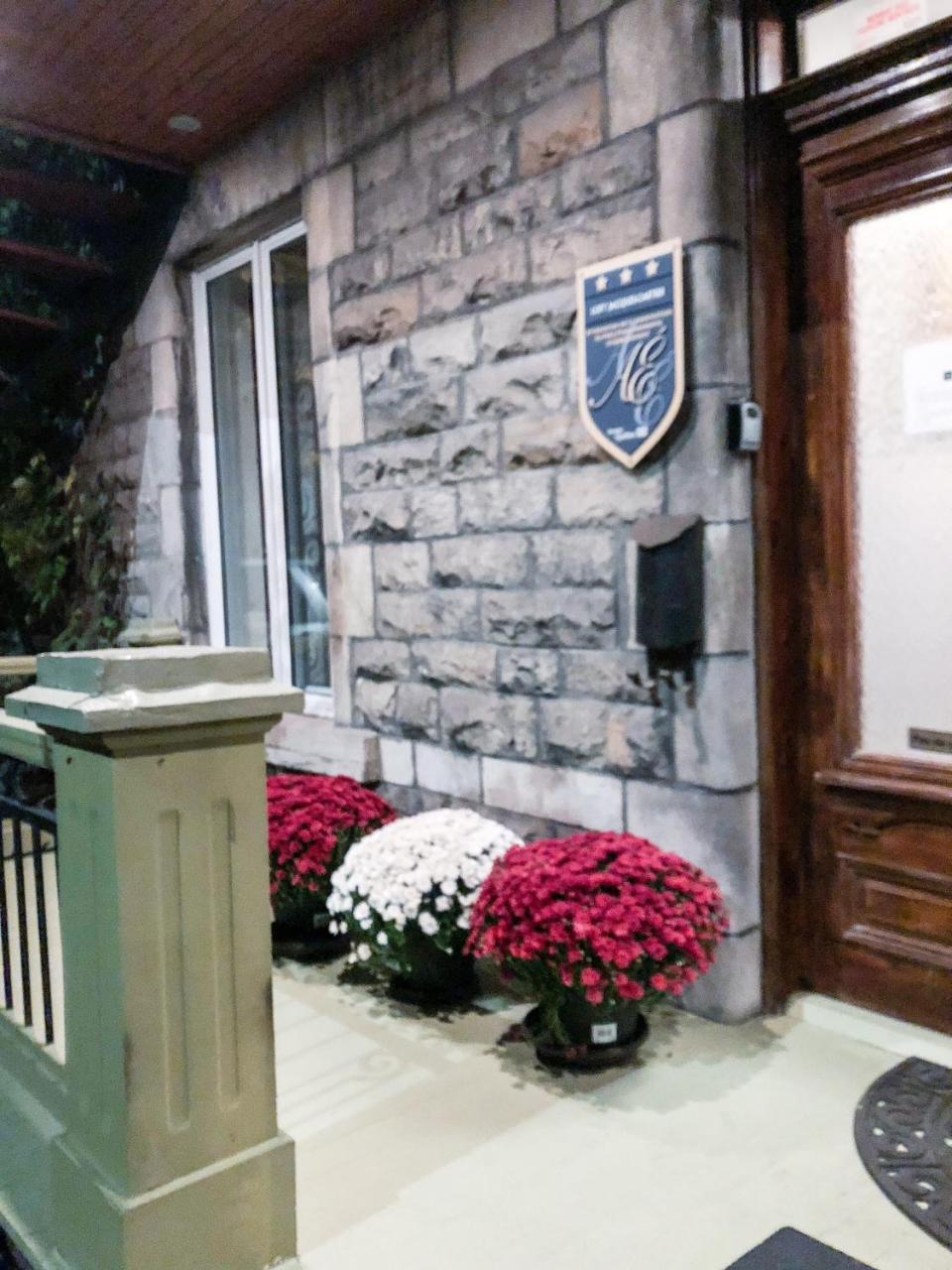 Lofts Jacques-cartier Free Parking Apartment