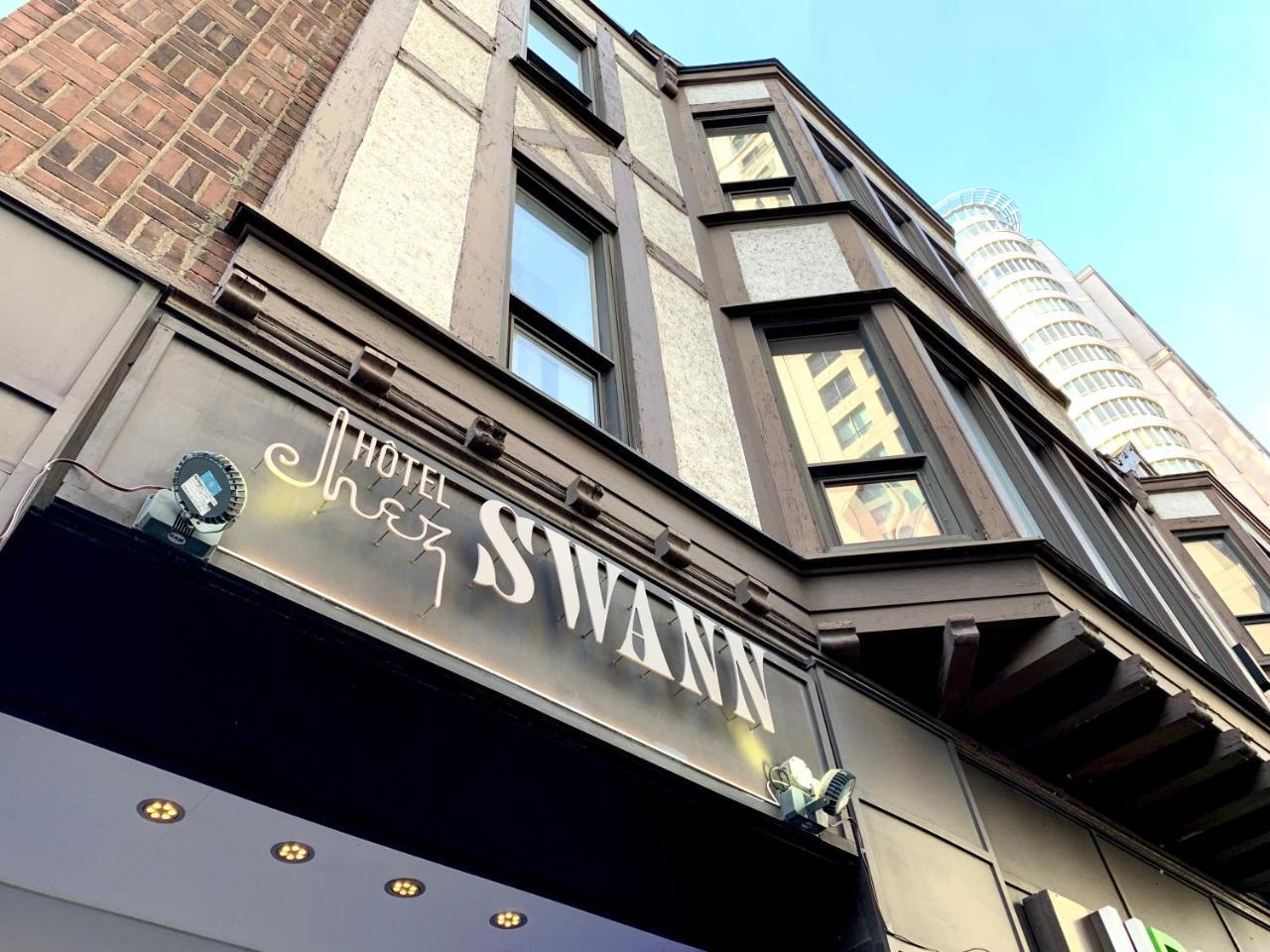 Chez Swann