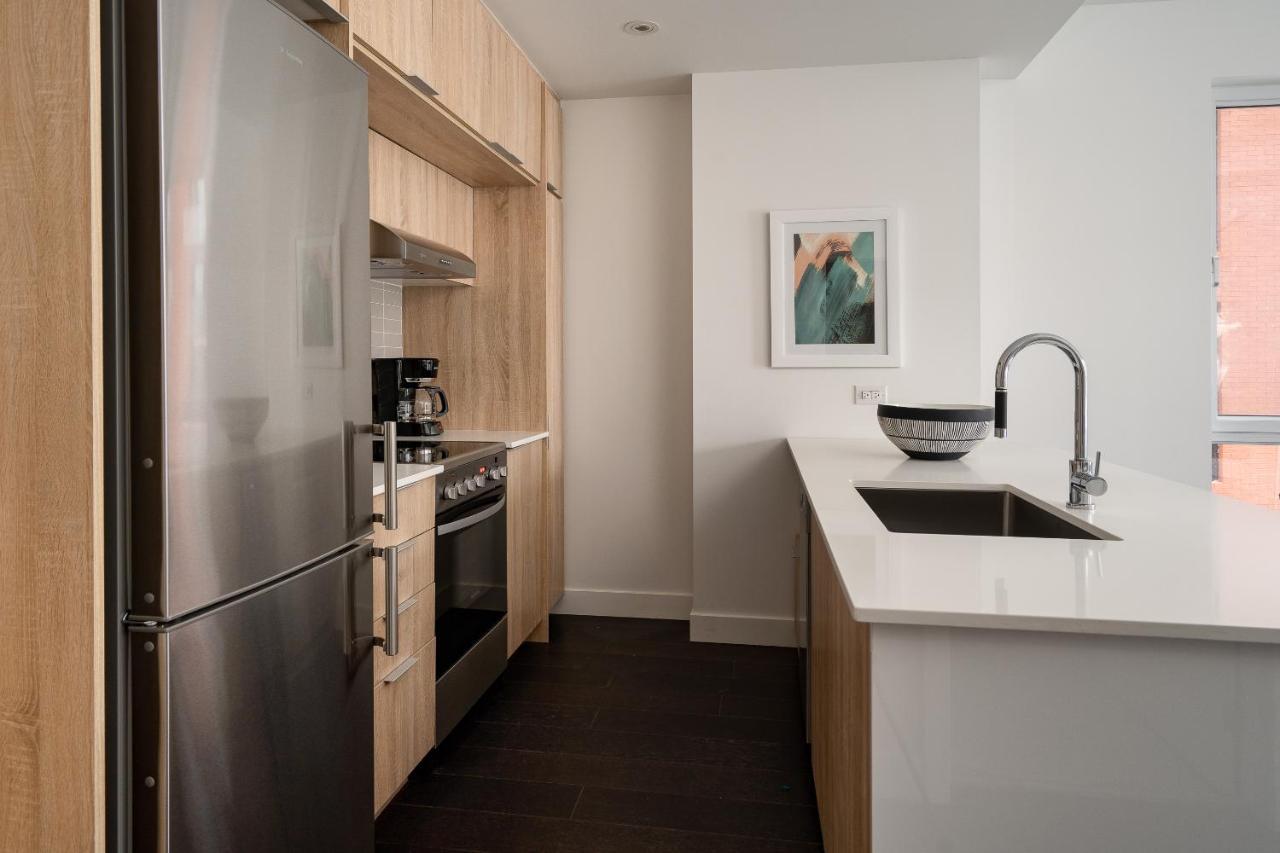 Bright Griffintown Suites By Sonder