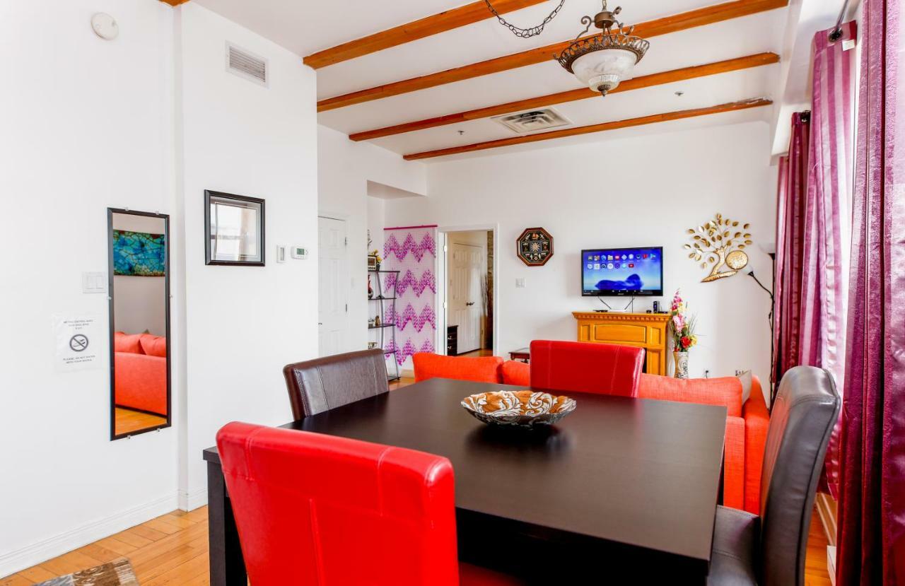 Rasco Water View In Old Apartment *