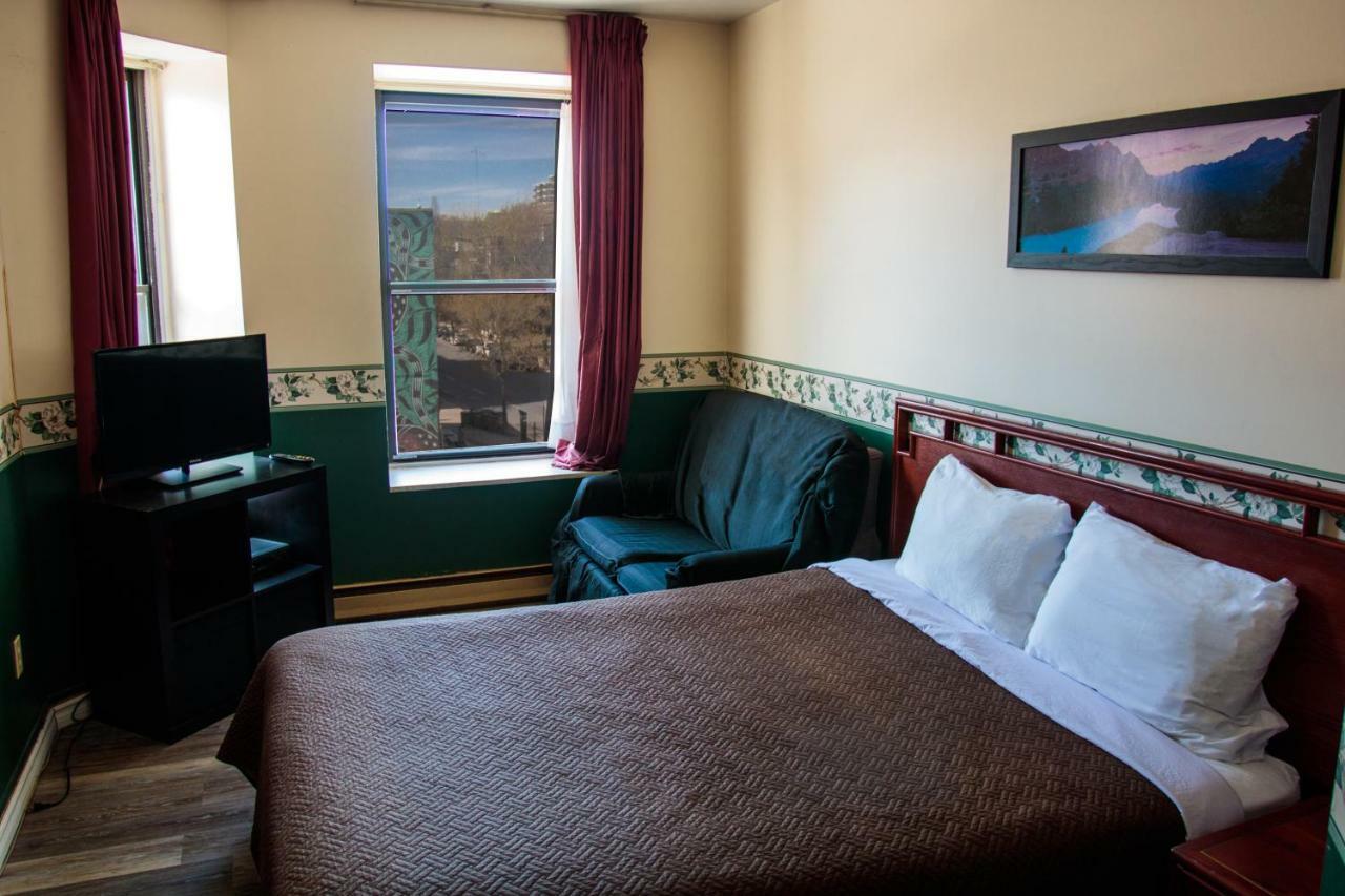 Casa Bella Hotel 2*