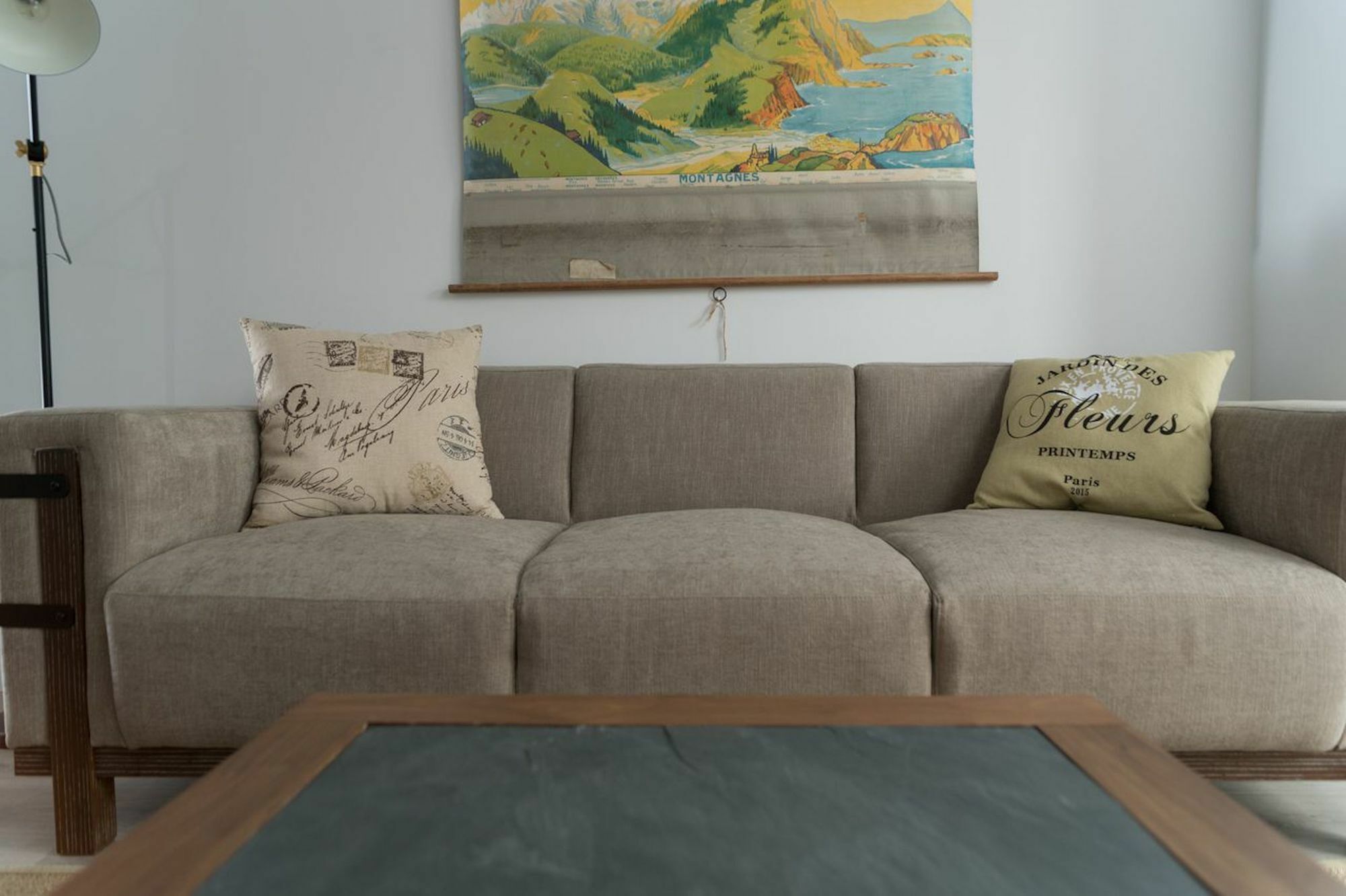 Vibrant 2br In Old By Sonder Apartment Montreal