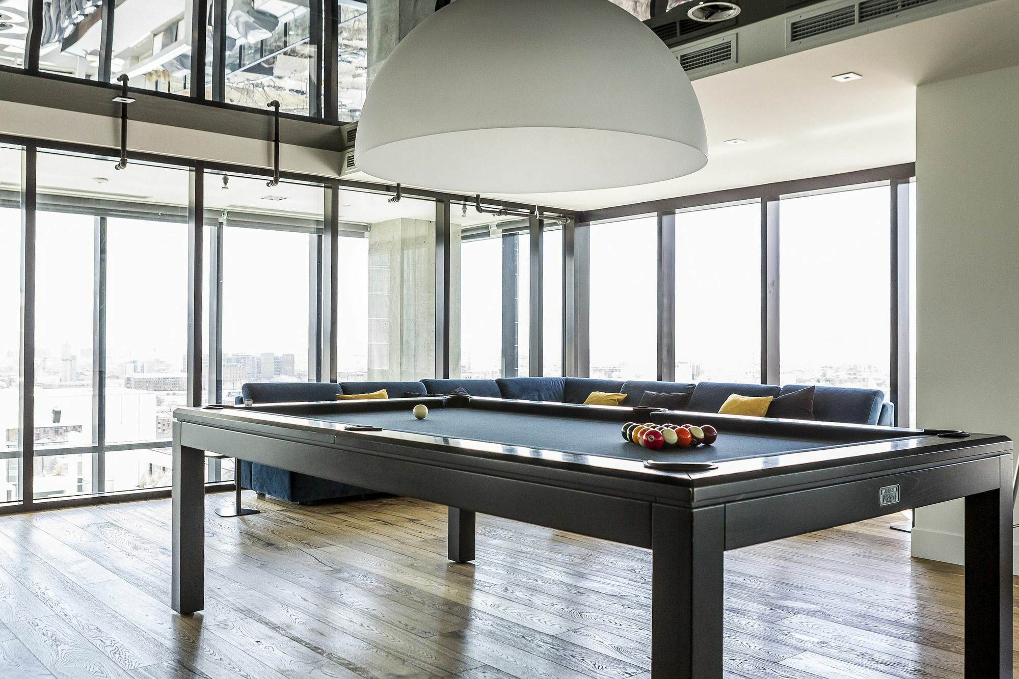 Apartment Posh 1br In Downtown Mtl By Sonder *