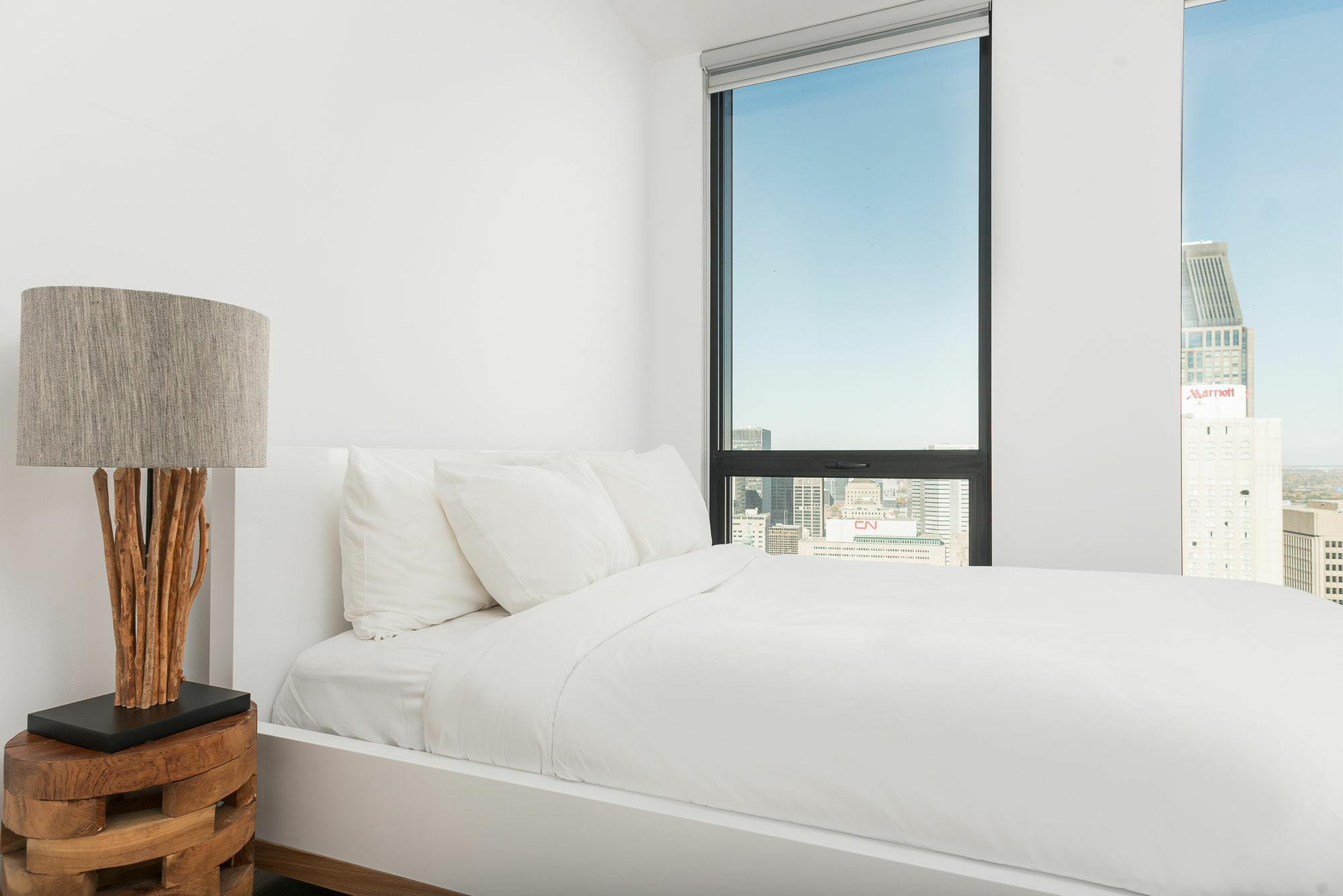 Posh 1br In Downtown Mtl By Sonder Apartment