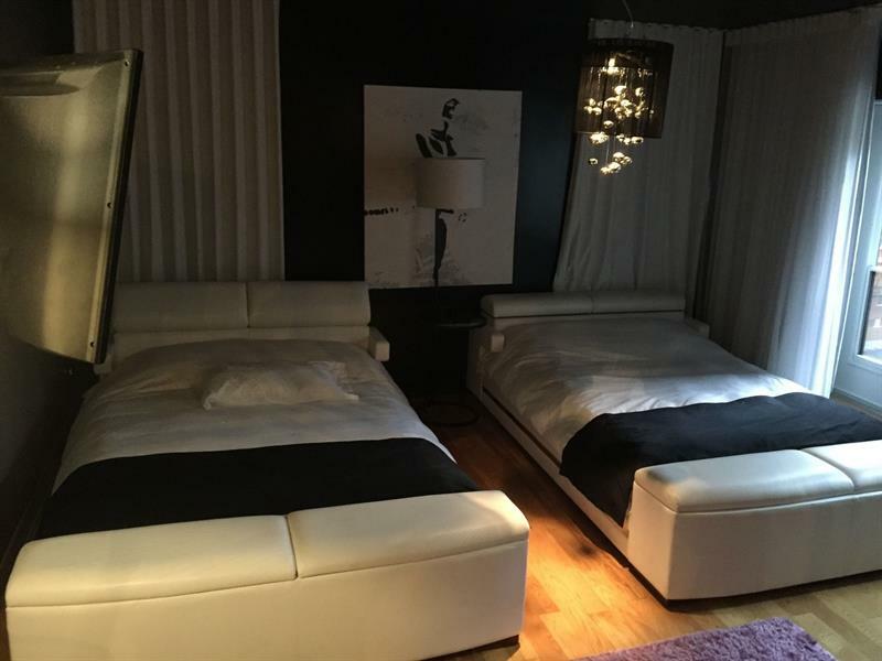Boutic Downtown Drummond Hotel
