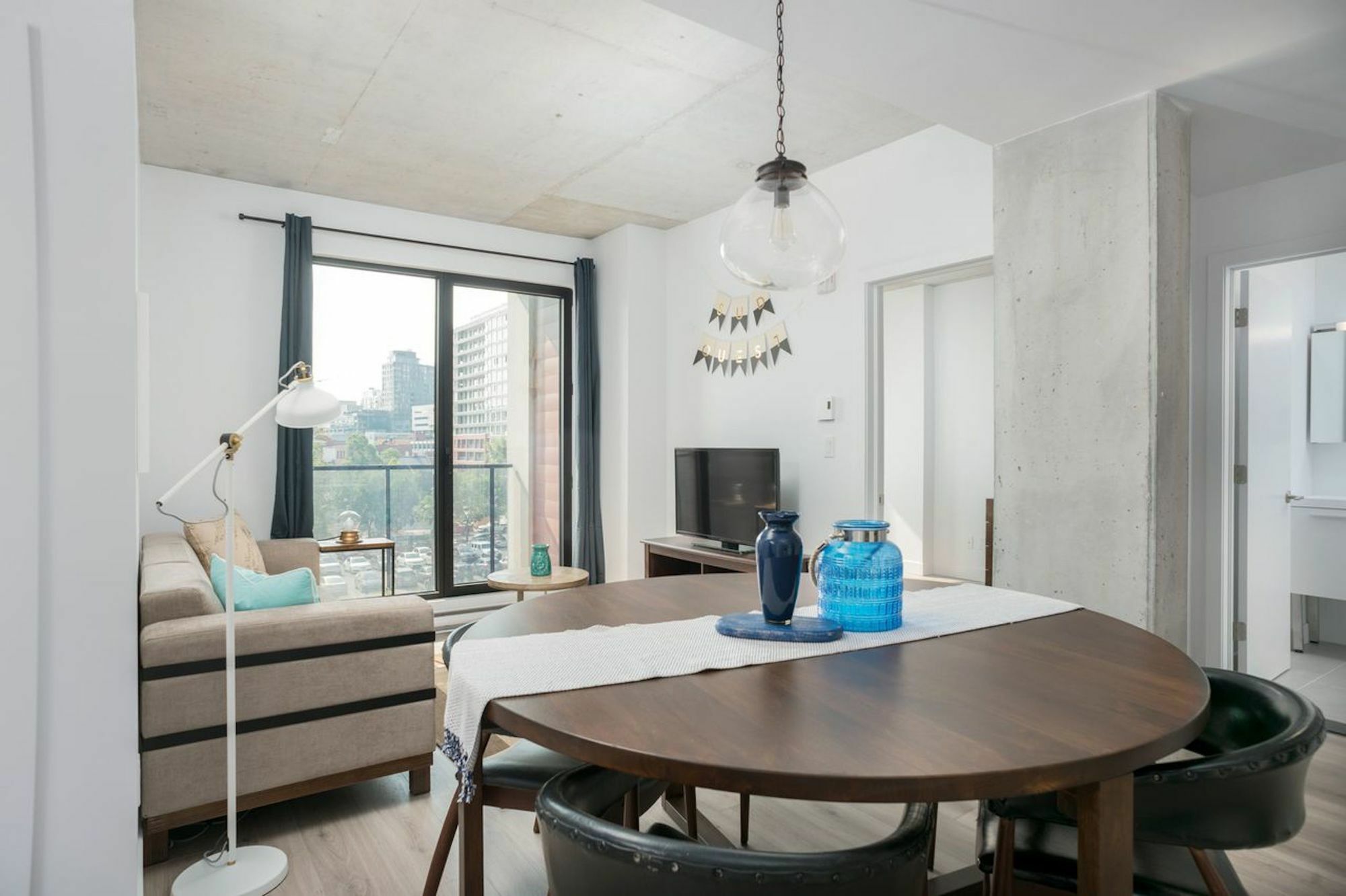 Modern 2br In Old By Sonder *