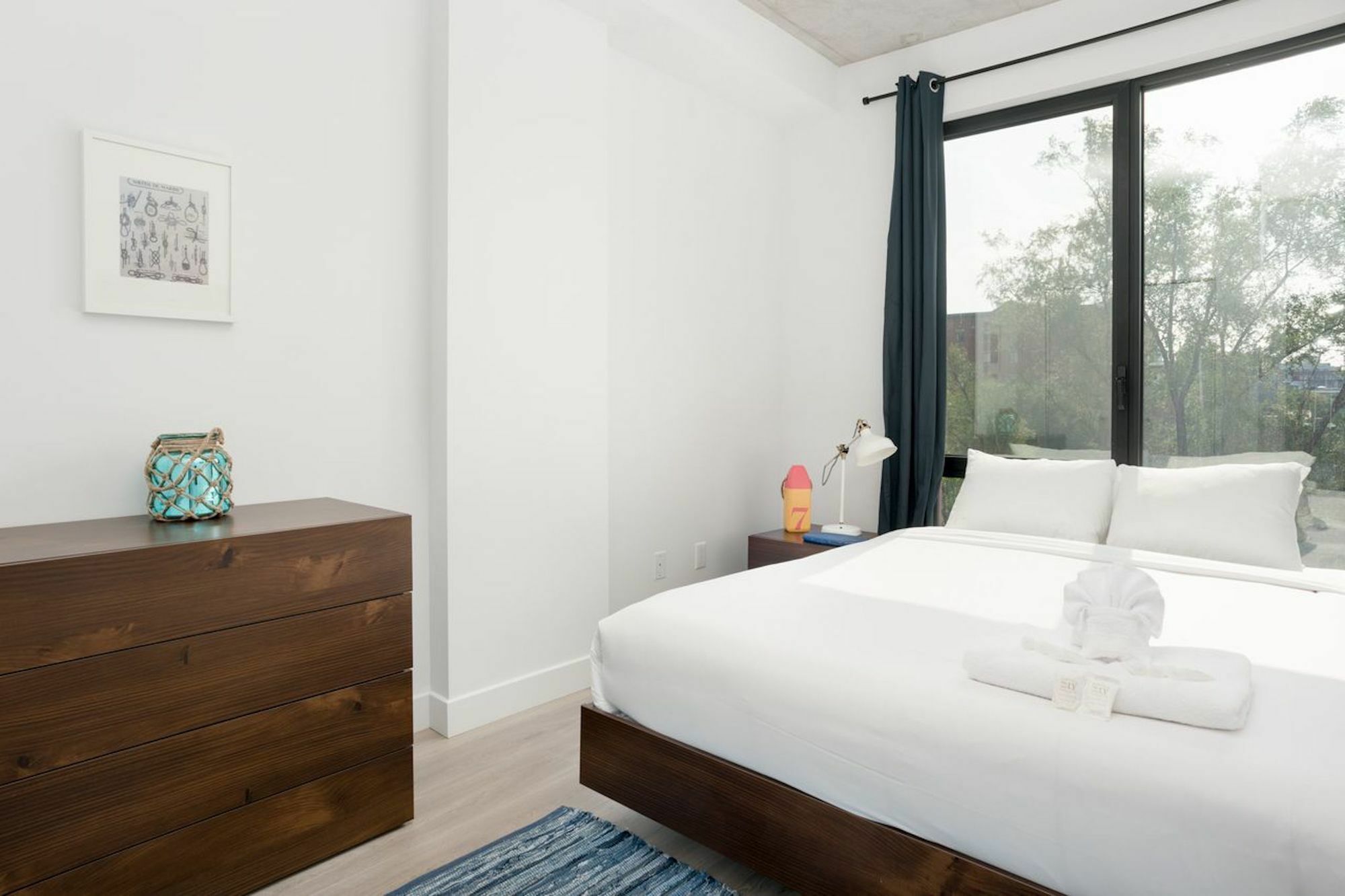 Modern 2br In Old By Sonder Apartment Montreal