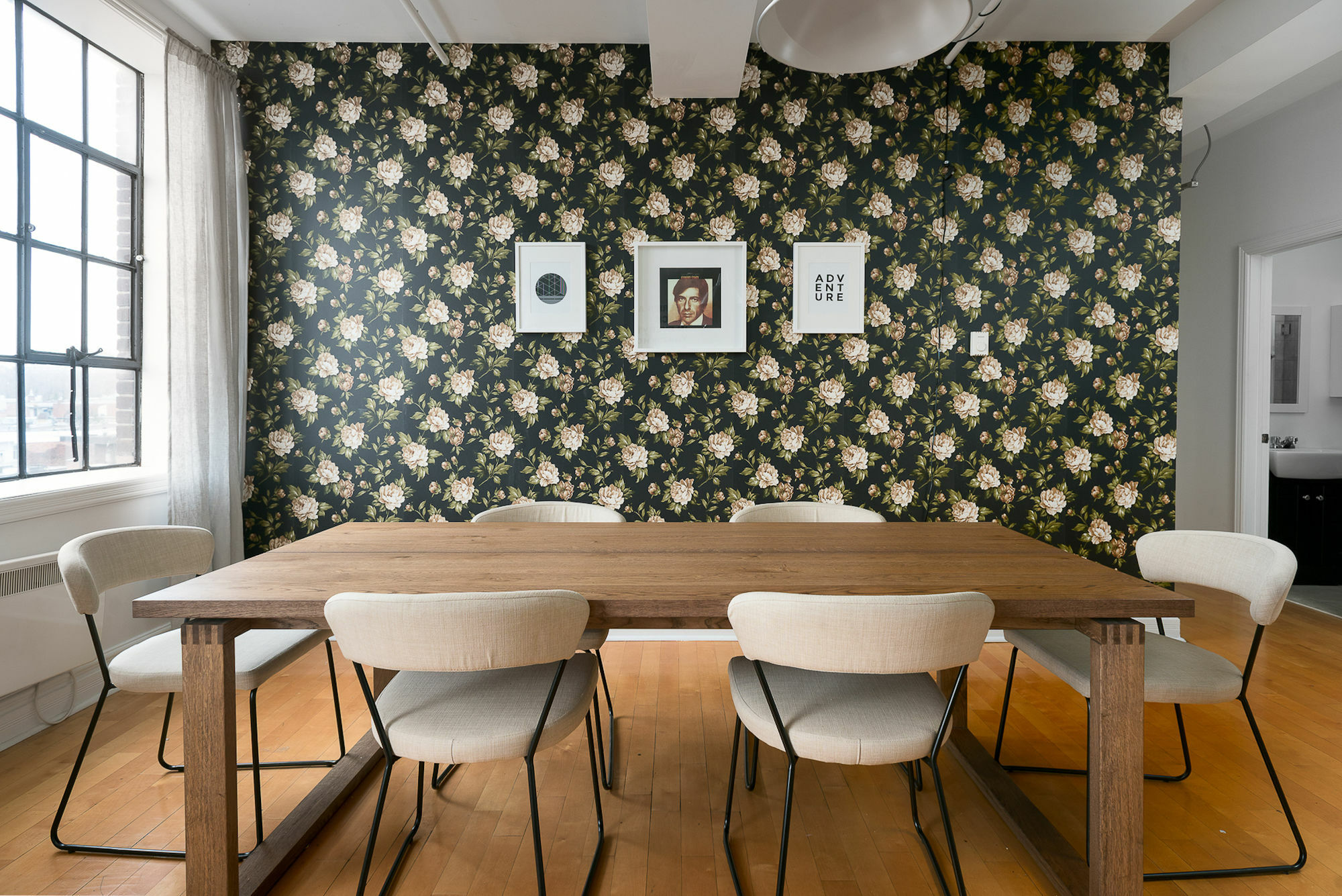 Spacious 5br In Plateau By Sonder Montreal