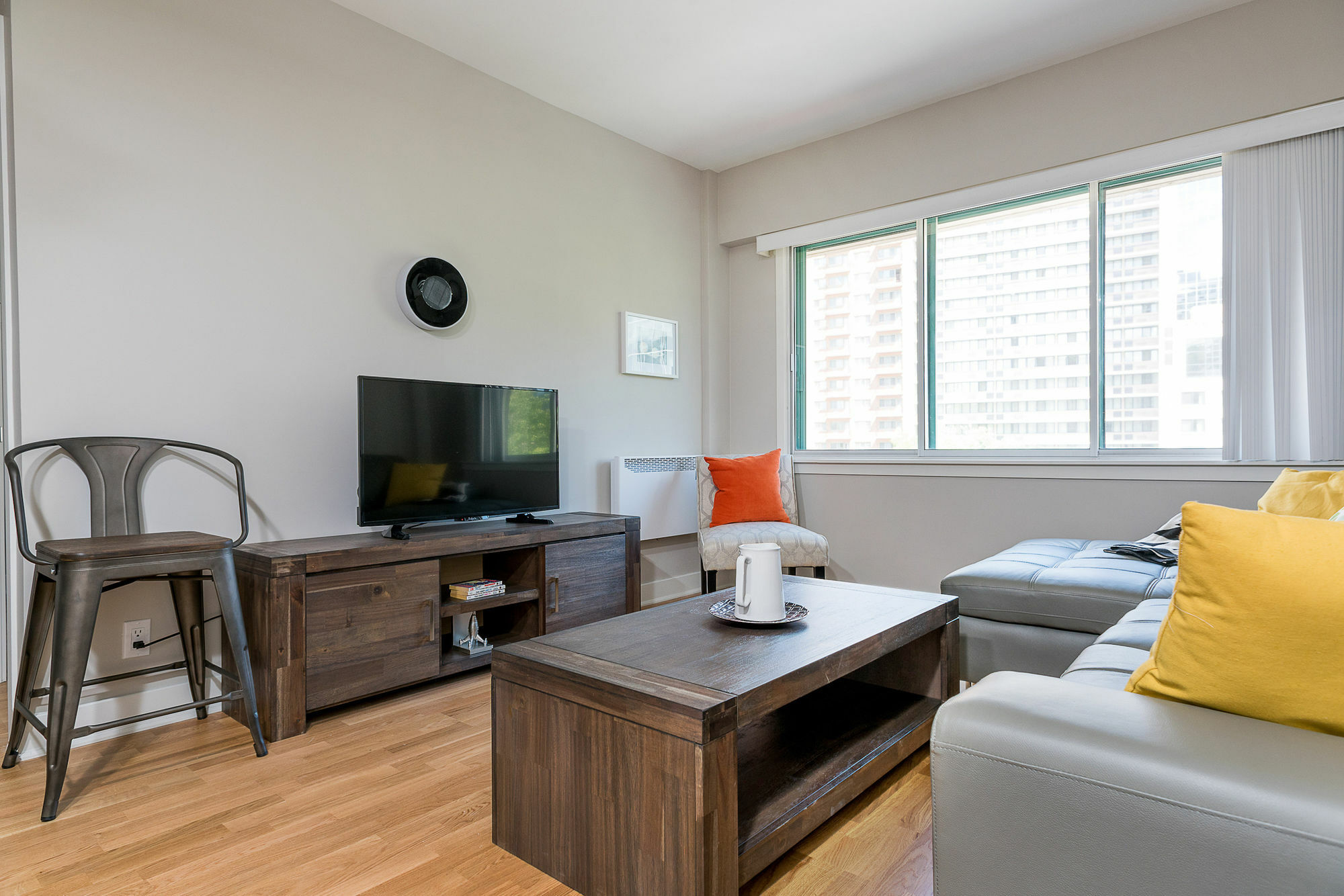 Apartment Serene 1br In Milton Park By Sonder Montreal