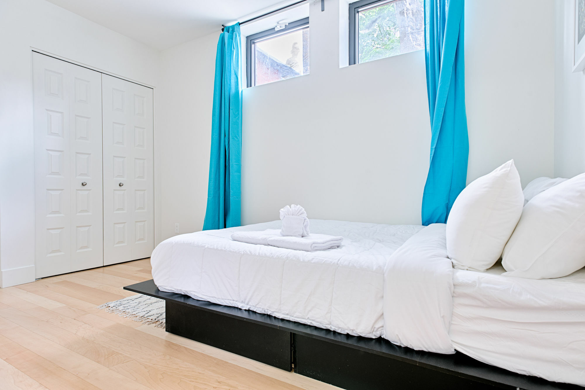 Sunny 5br In Plateau By Sonder * Montreal