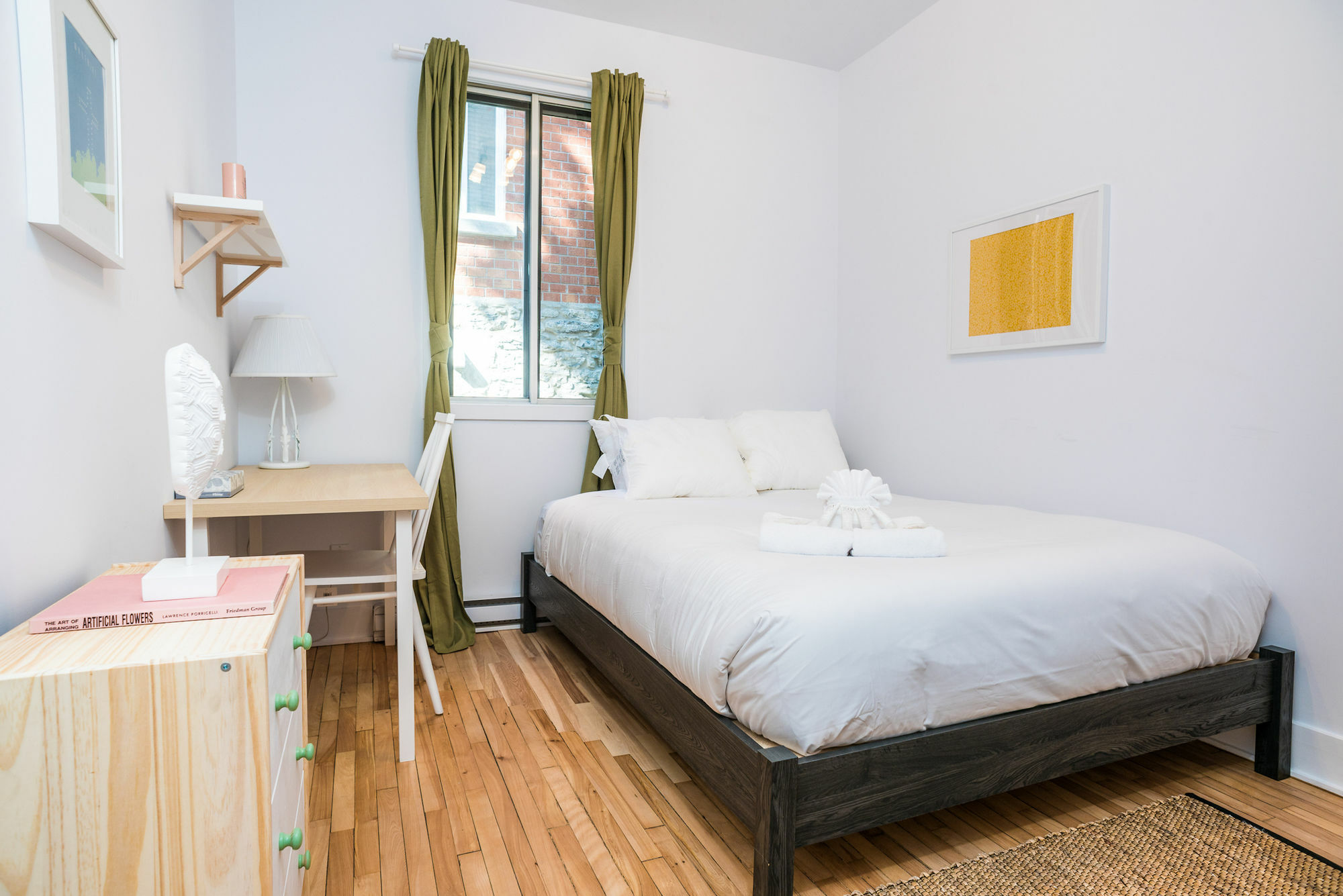Apartment Artsy 4br In Plateau By Sonder