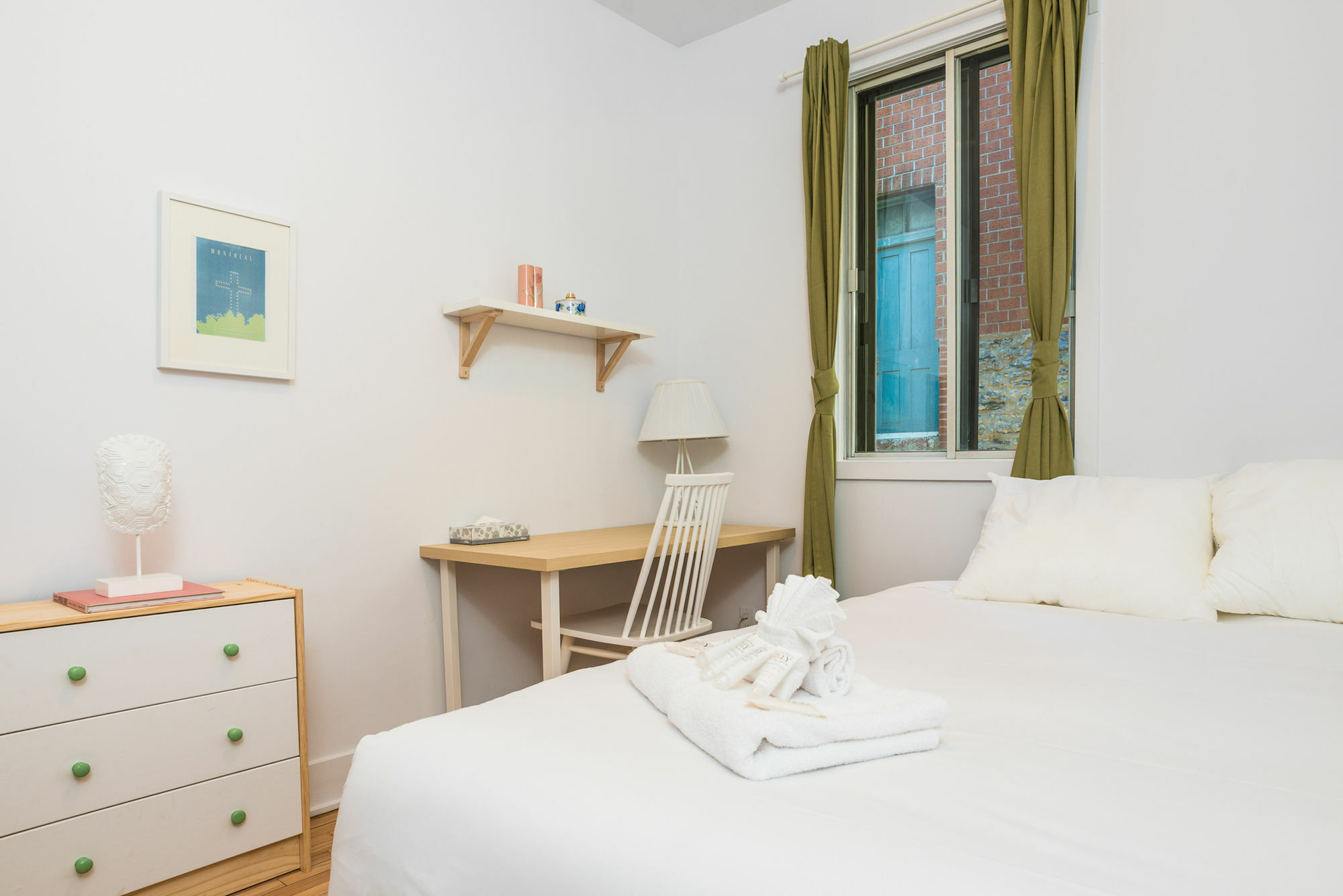 Apartment Artsy 4br In Plateau By Sonder *